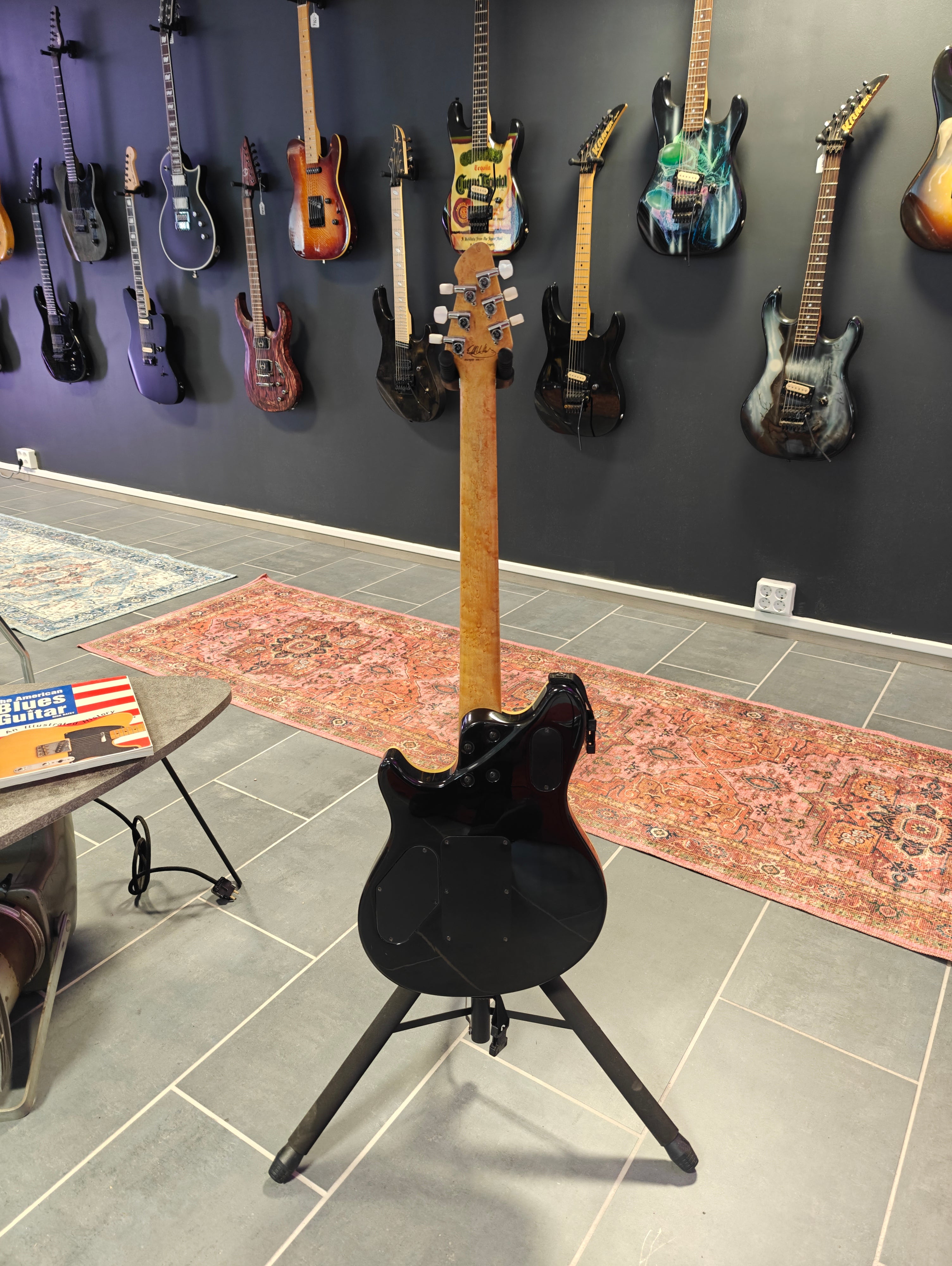 RESERVED Peavey Wolfgang Standard 2001 USA