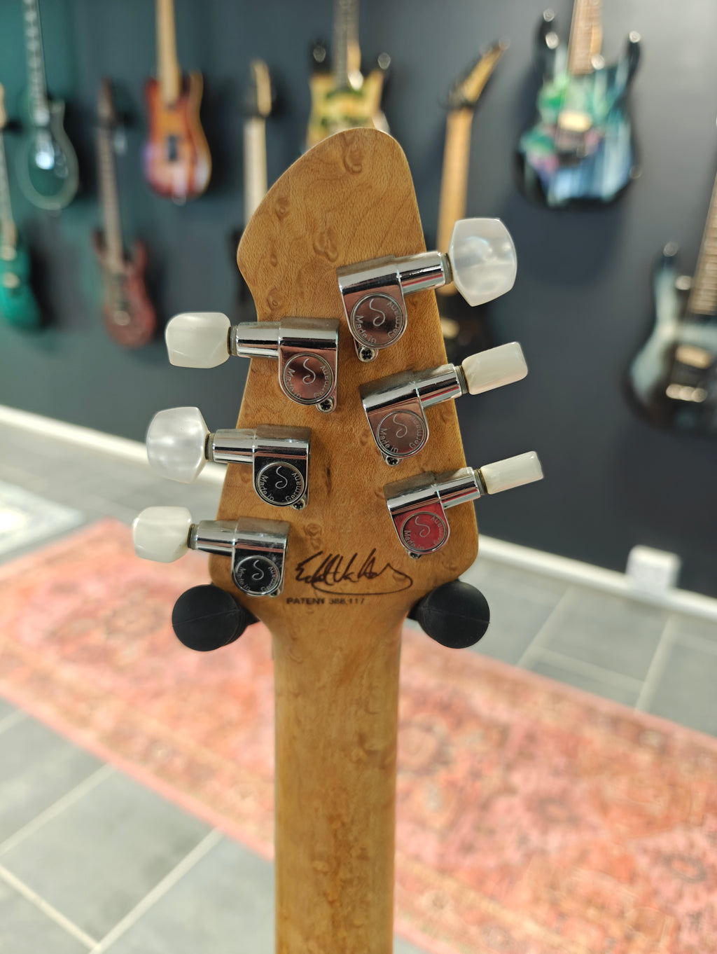 RESERVED Peavey Wolfgang Standard 2001 USA