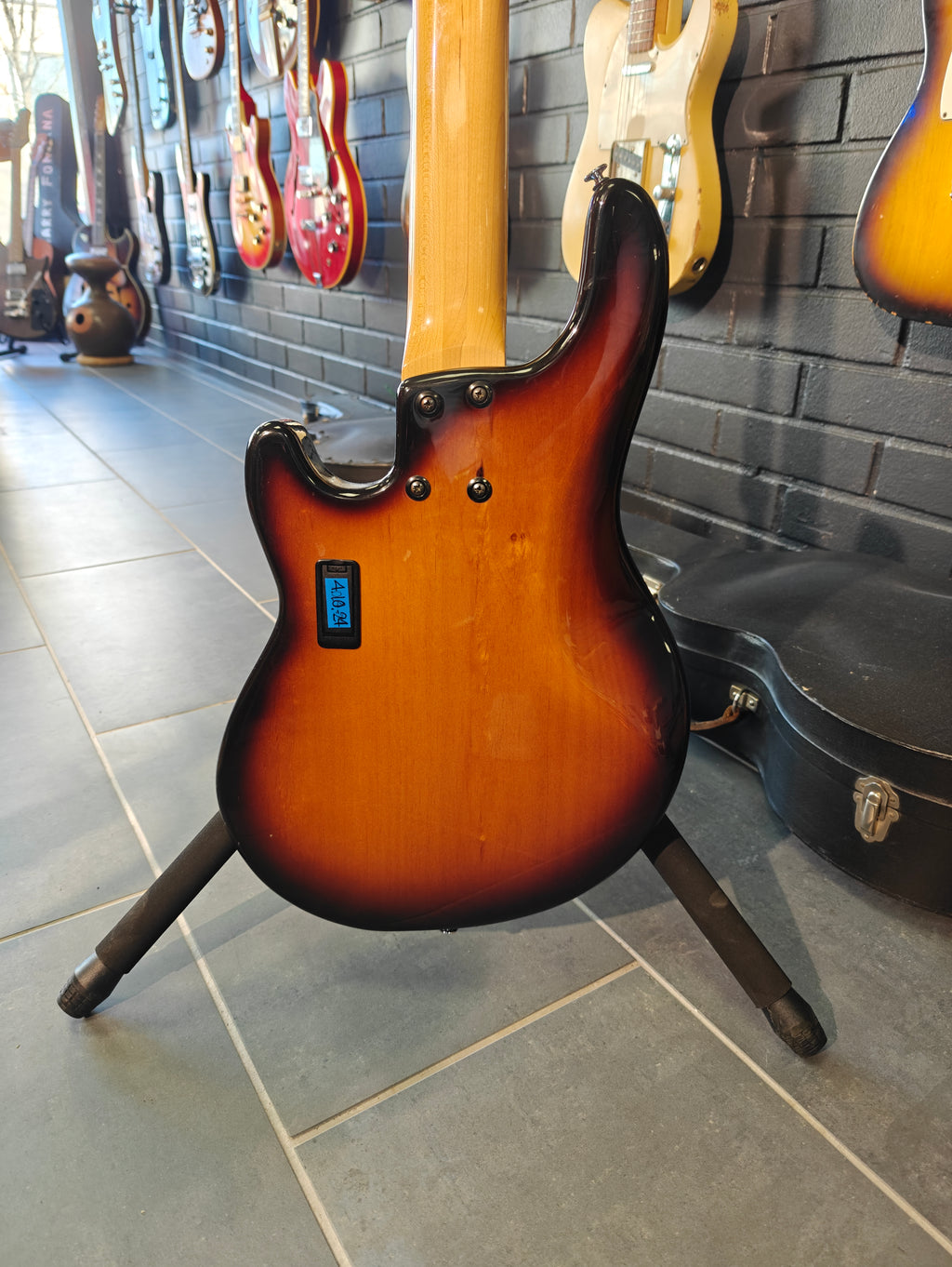 Status The Groove Bass V