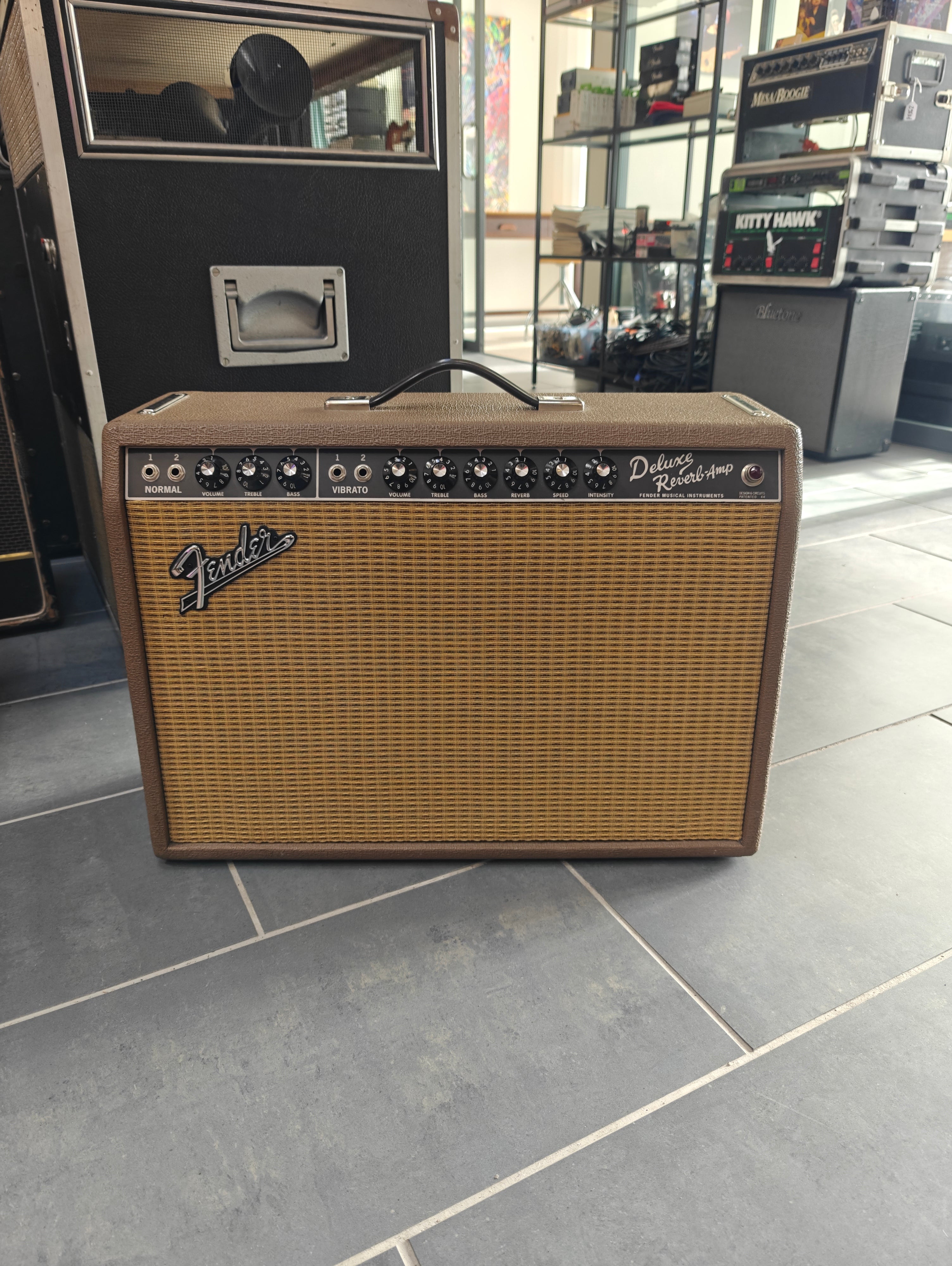 Fender Exclusive Limited Edition '65 Deluxe Reverb