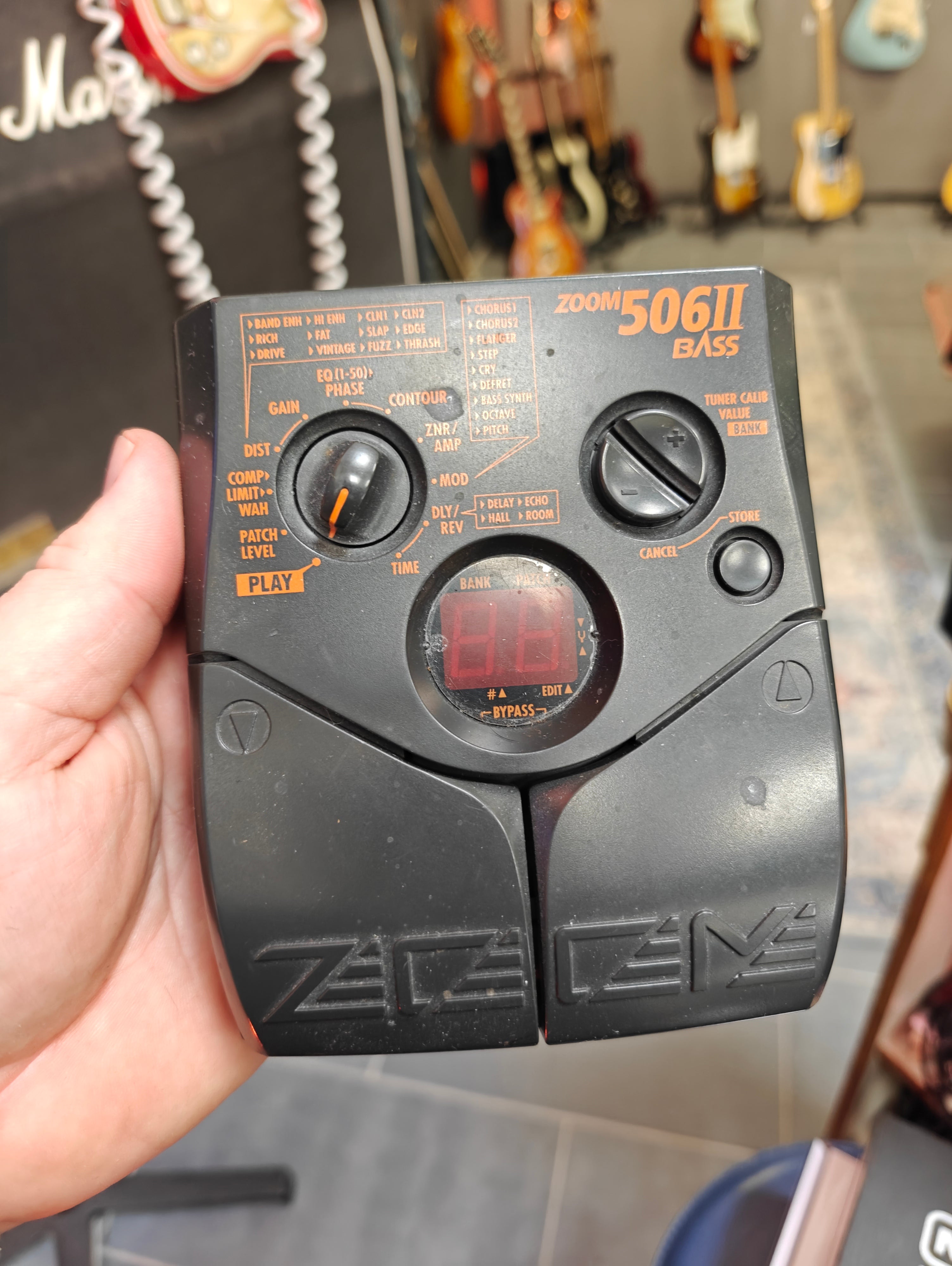 Zoom 506II Bass
