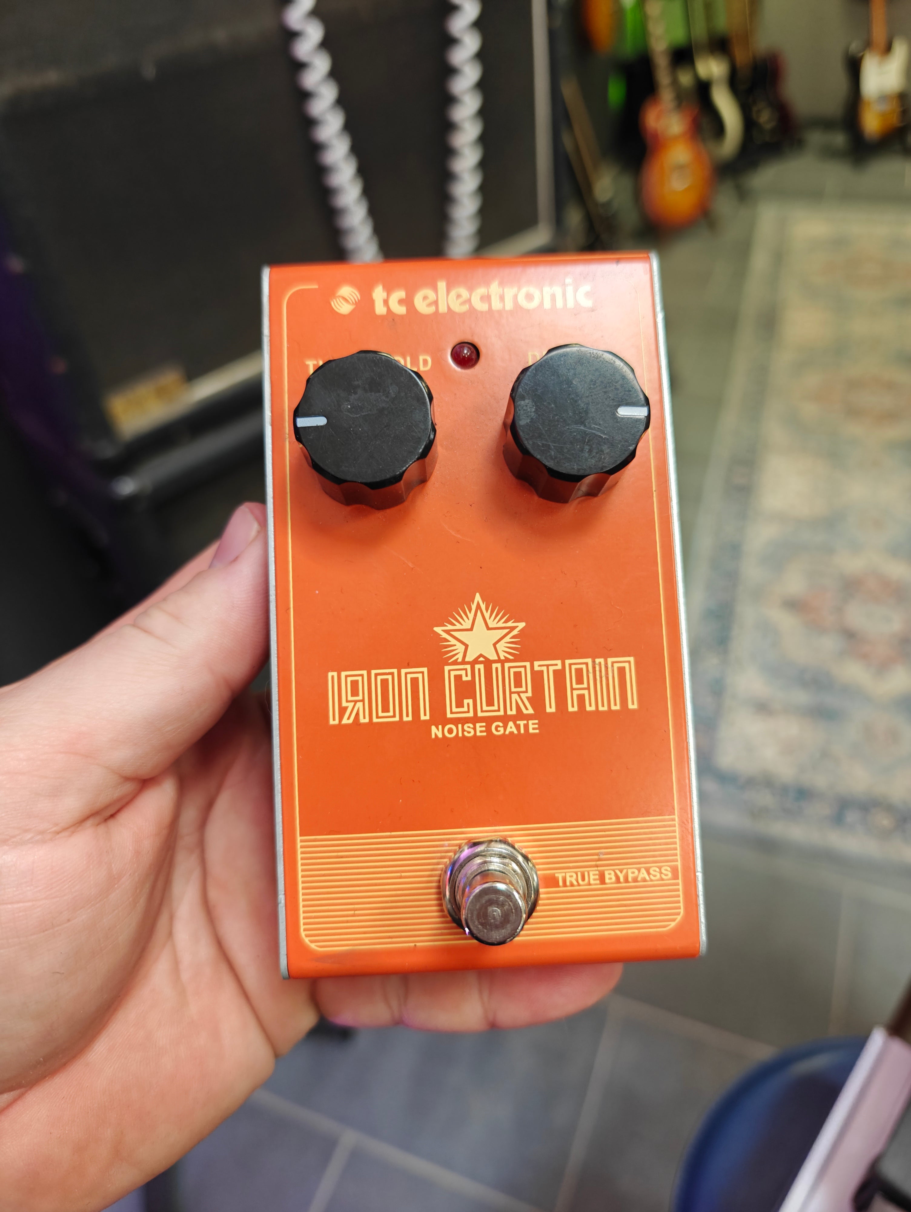 TC Electronic Iron Curtain
