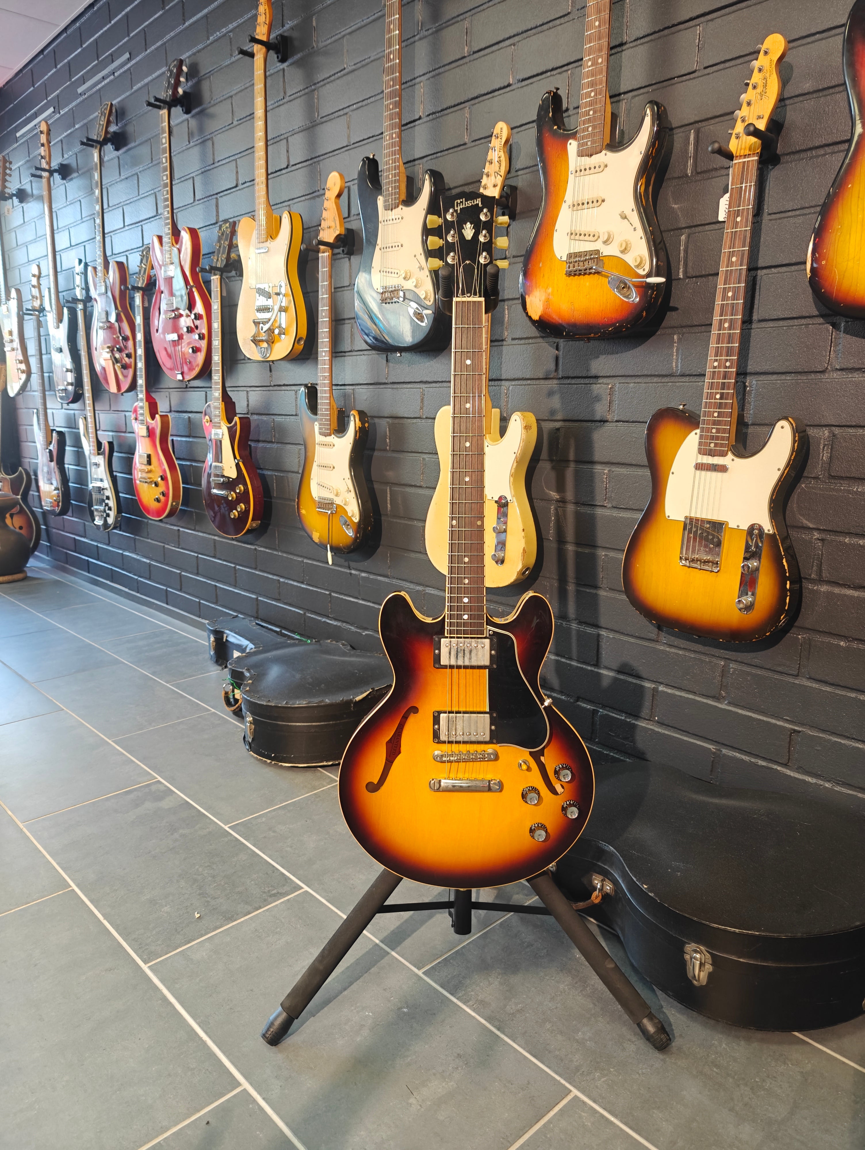 Gibson Custom Shop ES-339 Vintage Sunburst 50s Neck