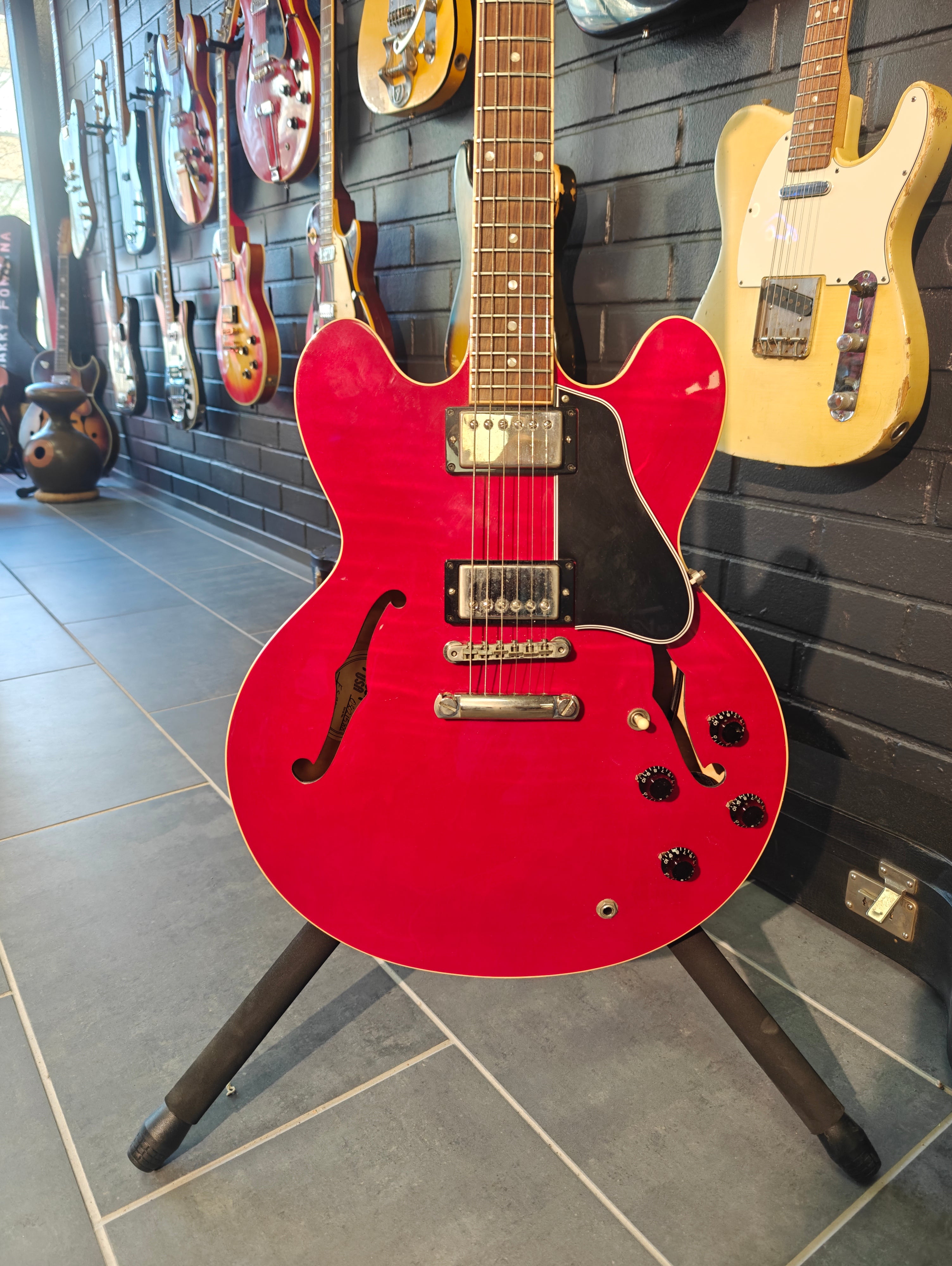 Gibson ES-335 Figured Top Cherry 2001