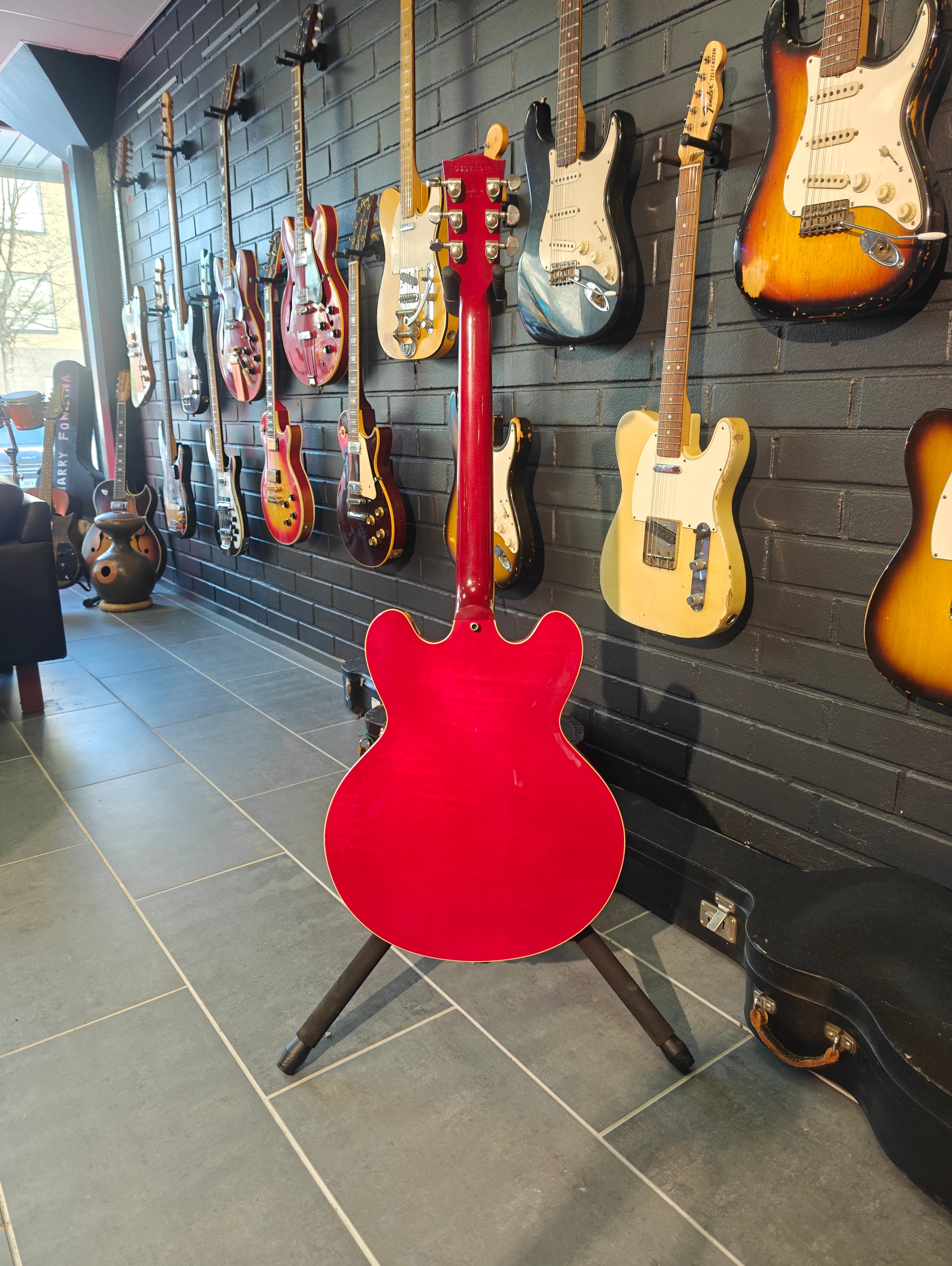Gibson ES-335 Figured Top Cherry 2001