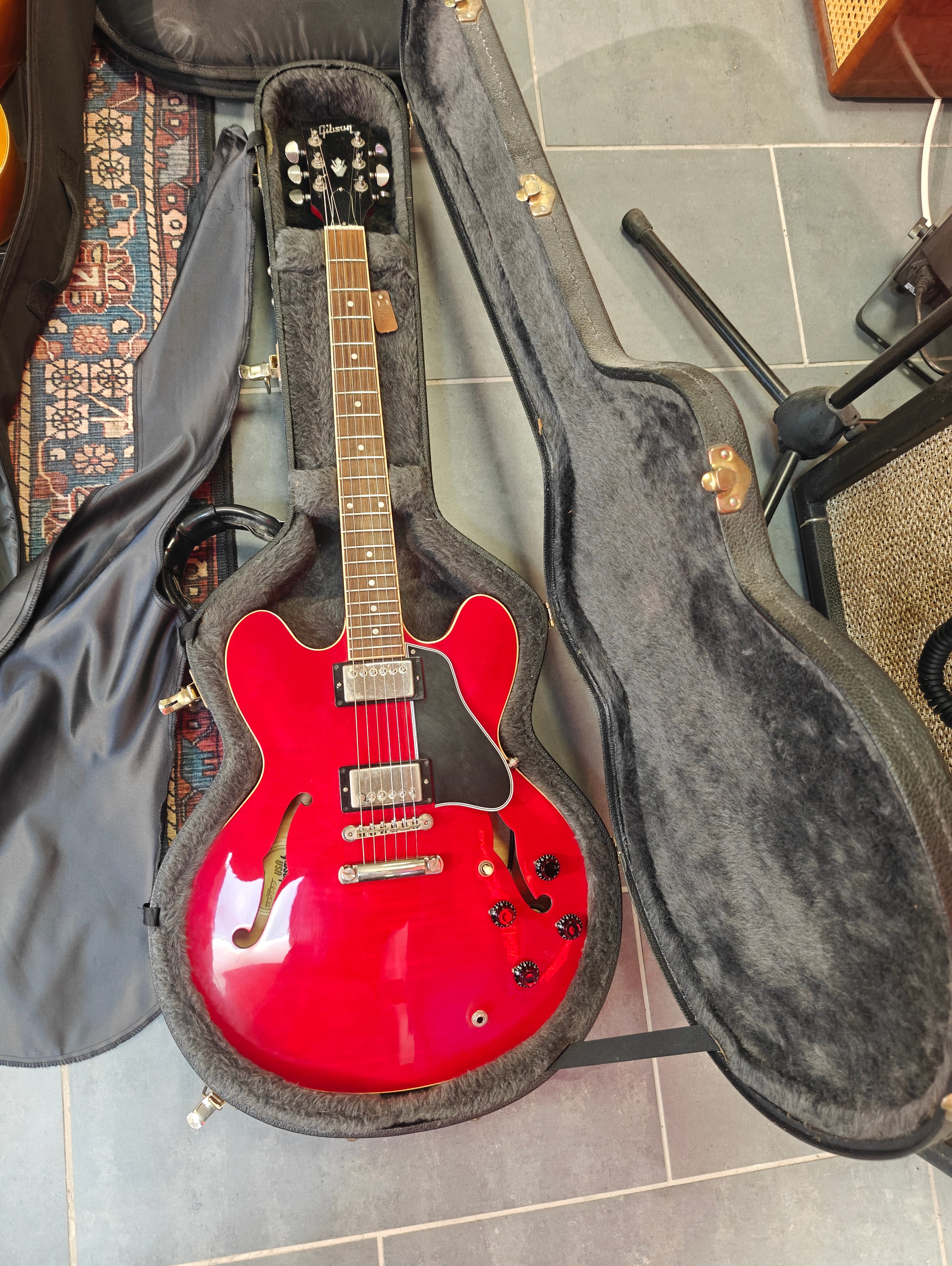 Gibson ES-335 Figured Top Cherry 2001