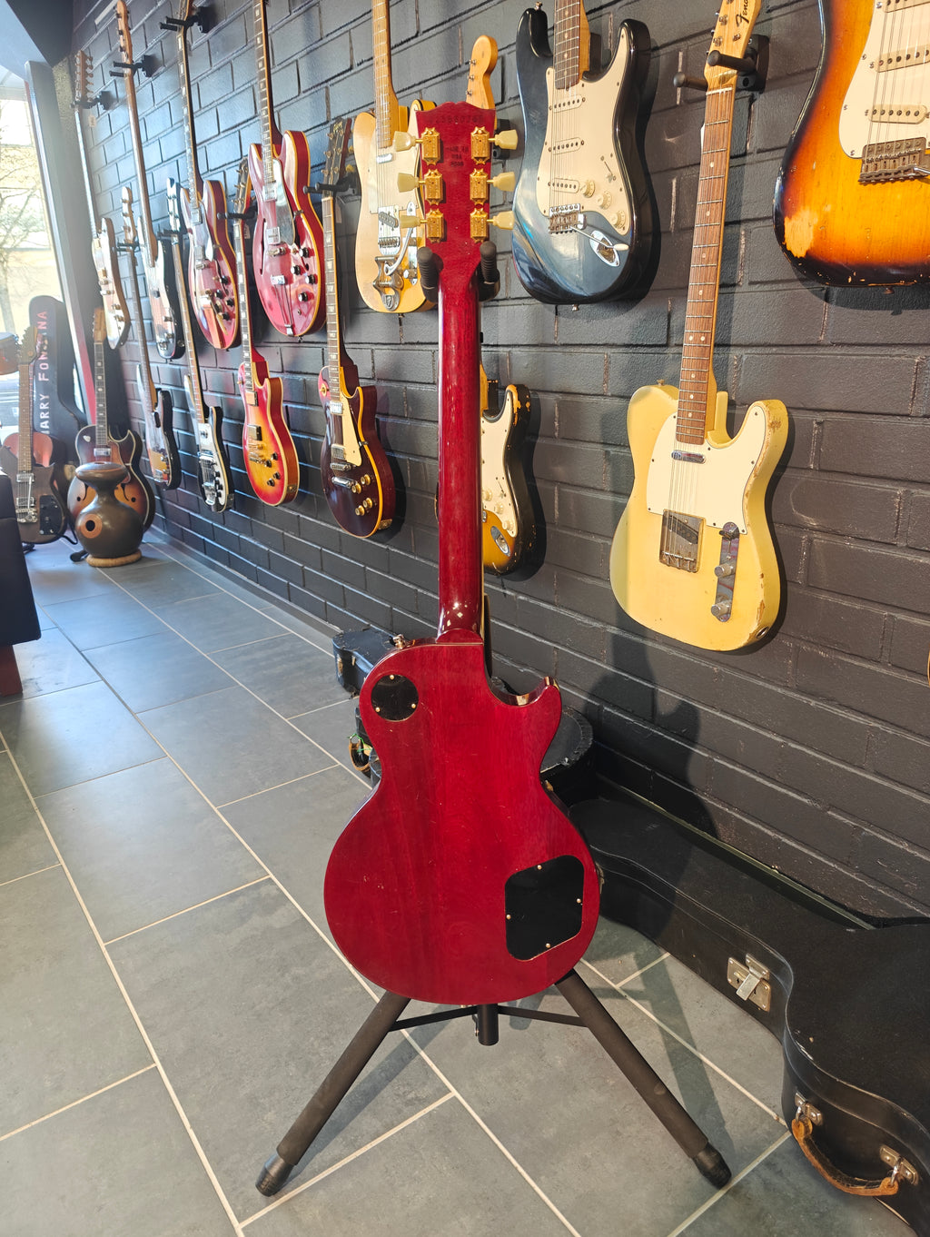 Gibson Les Paul Studio Lefty 2008 Wine Red – Tonefest Guitar Gallery