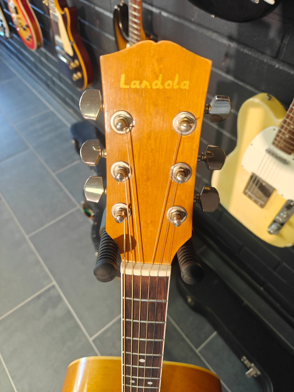 Landola J-800N