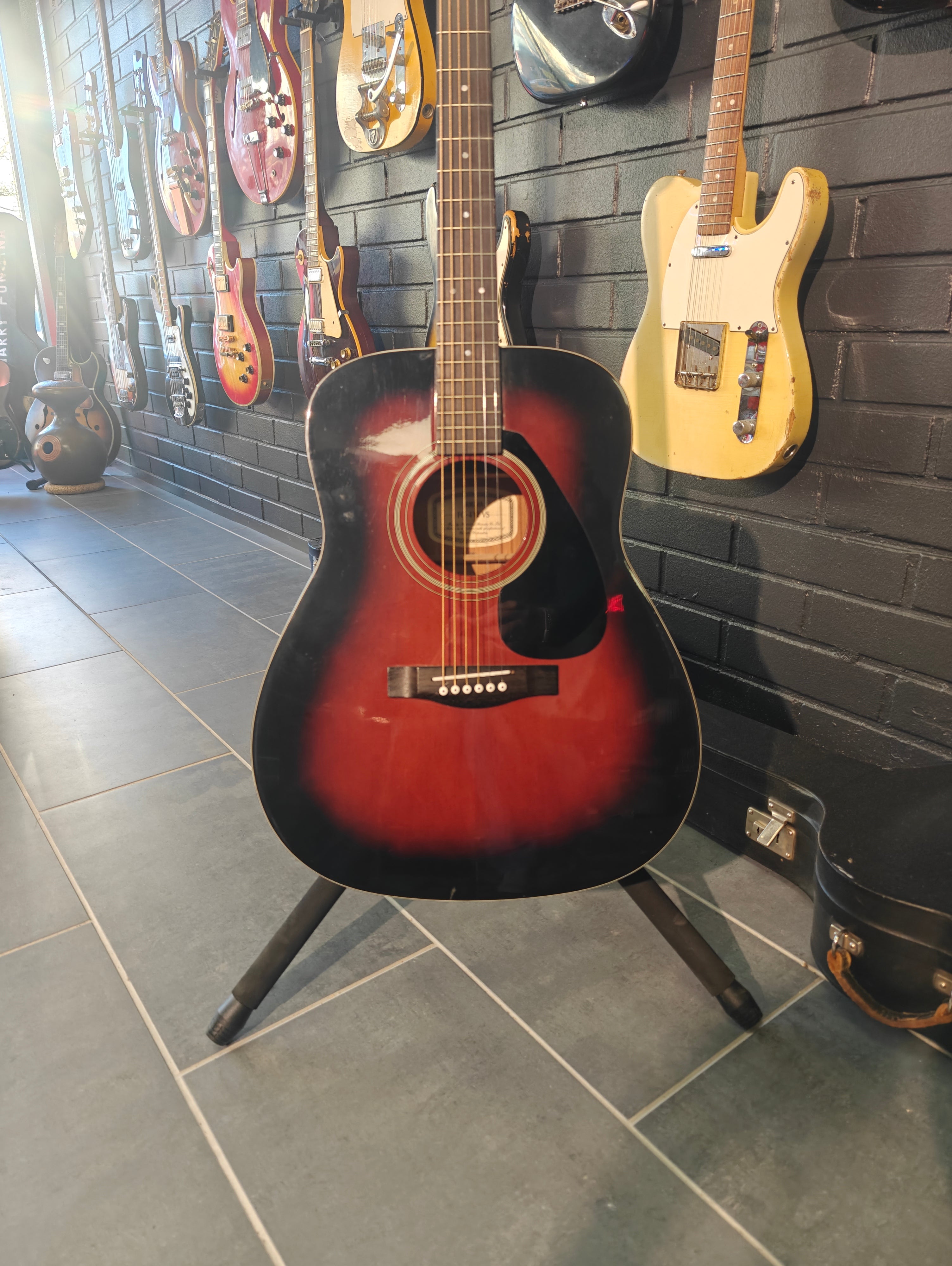 Yamaha FG412VS