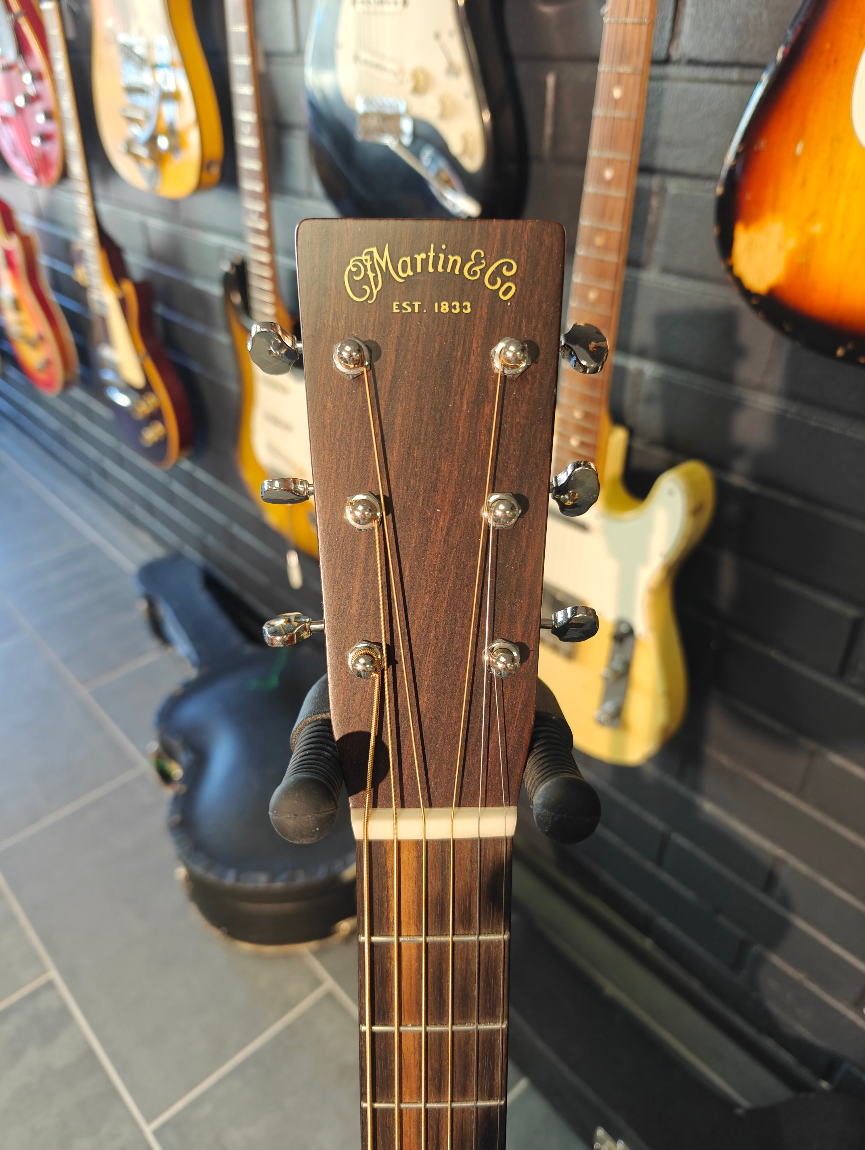 Martin OM-28 2024
