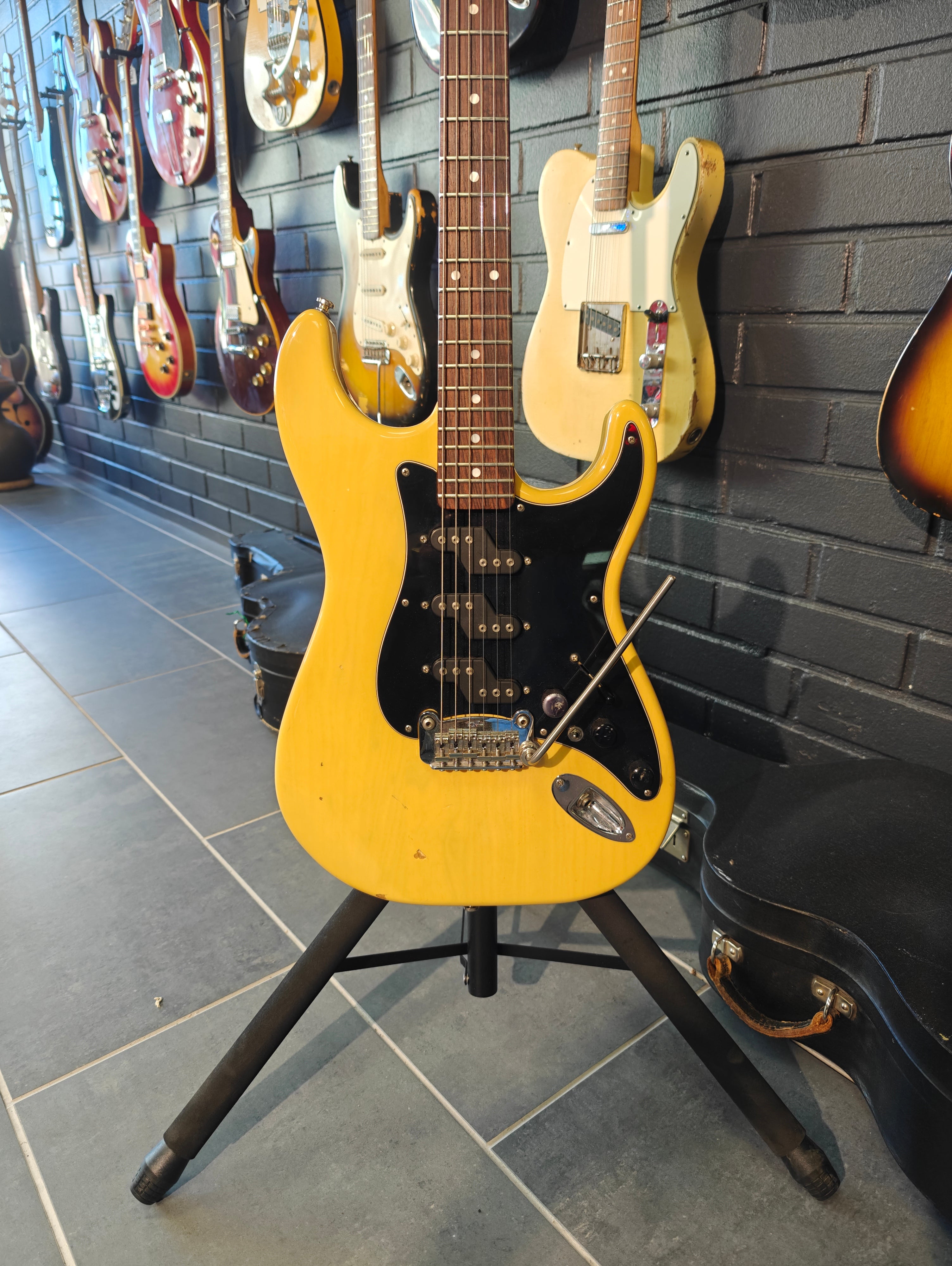G&L USA Comanche