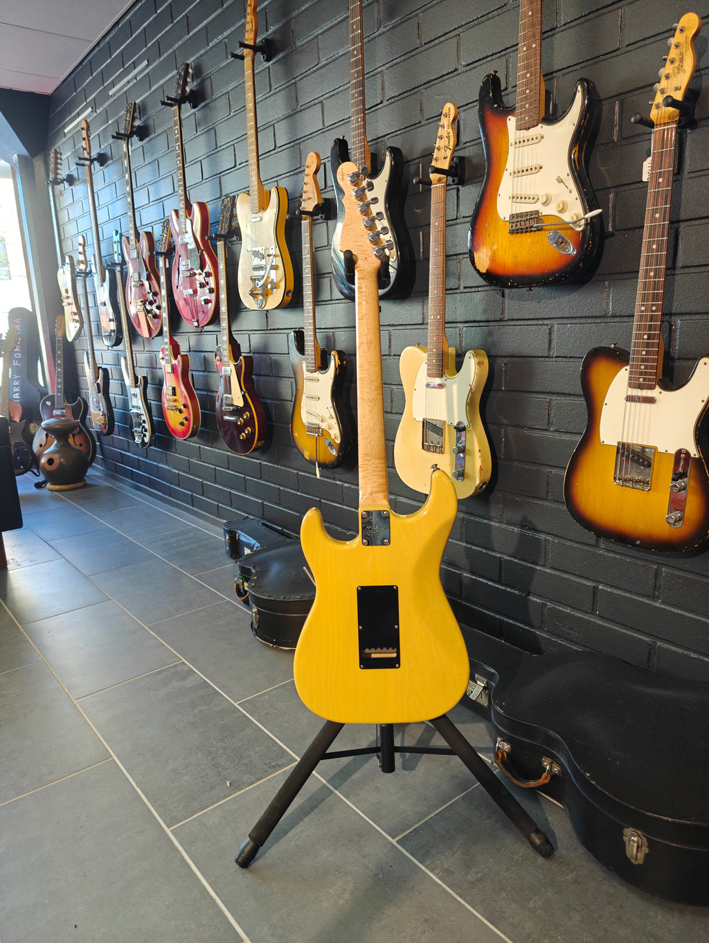 G&L USA Comanche