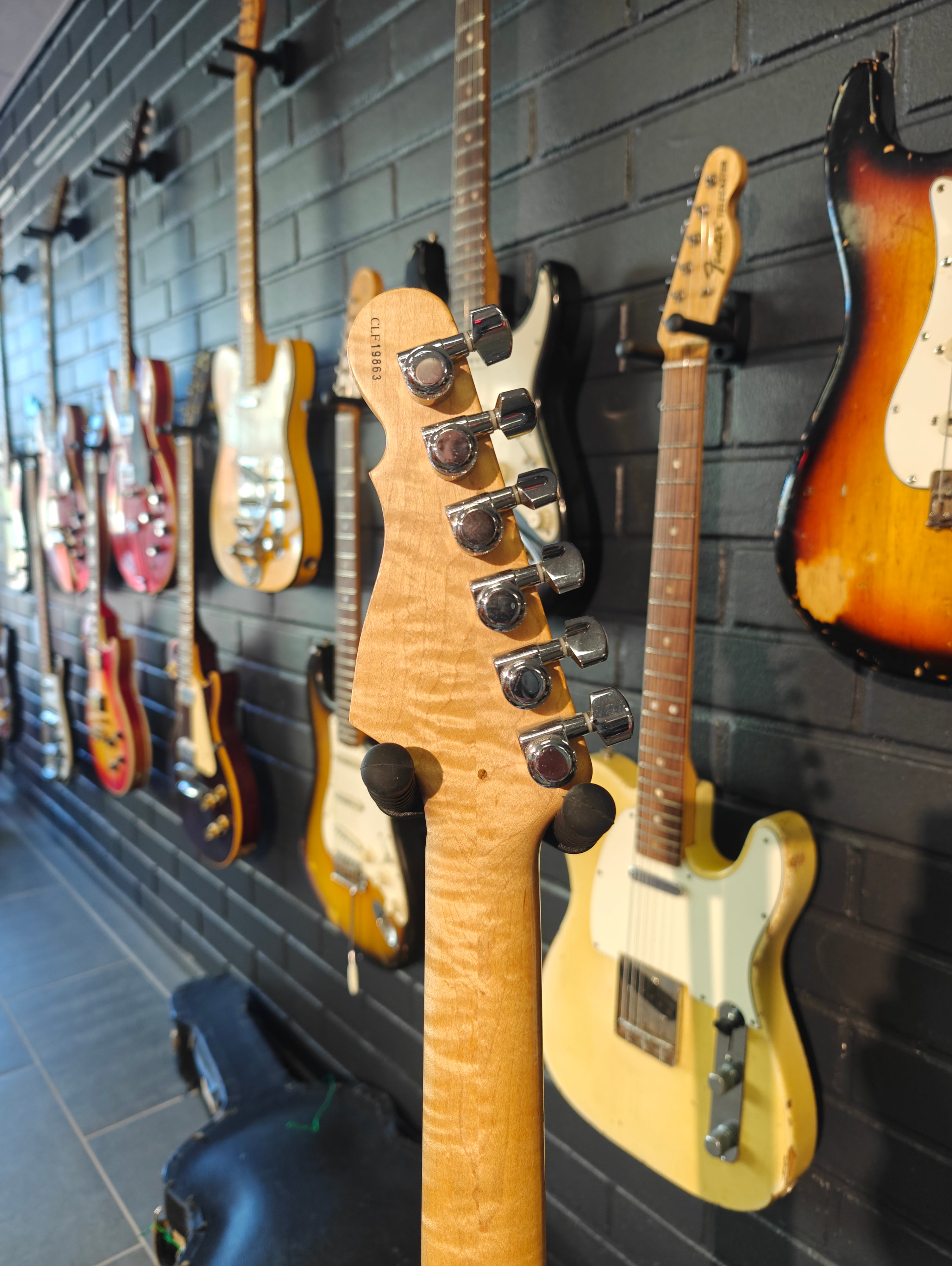 G&L USA Comanche