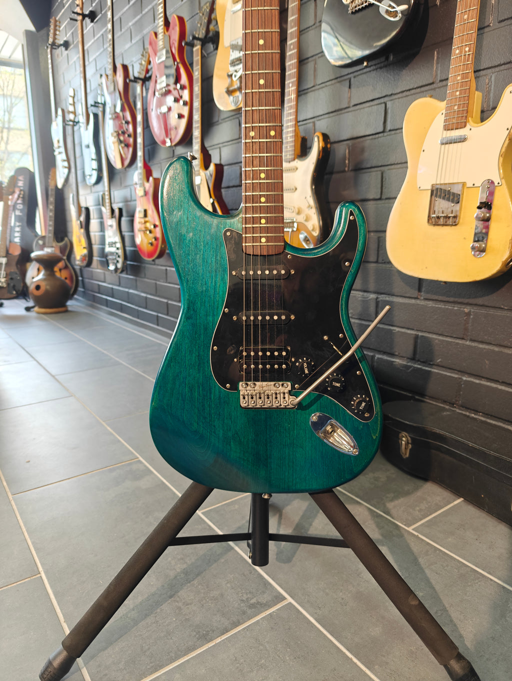 DC Guitars Duncan Cruttenden S-style HSS
