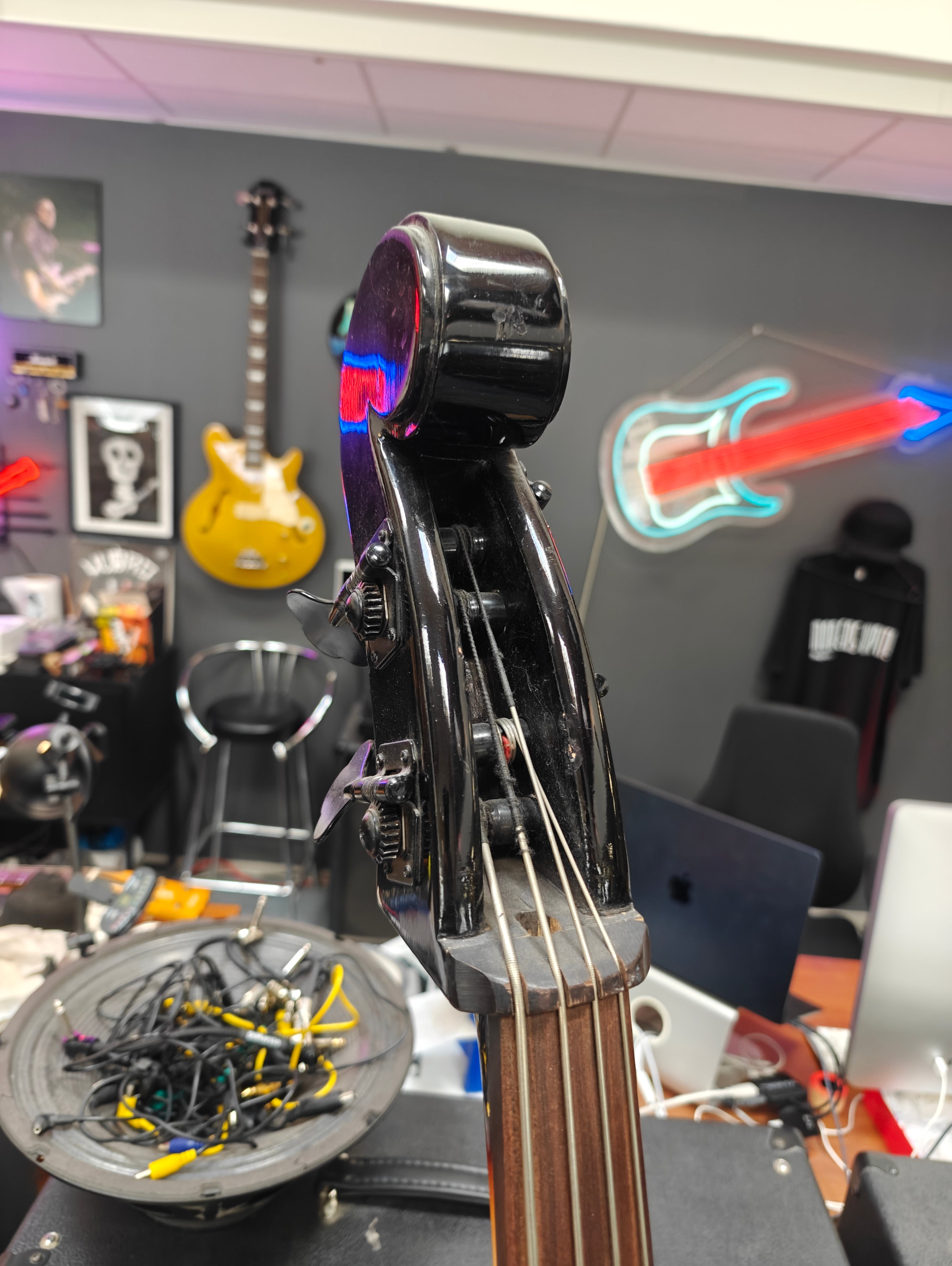 Harley Benton EUB 500 SB Electric Upright Bass