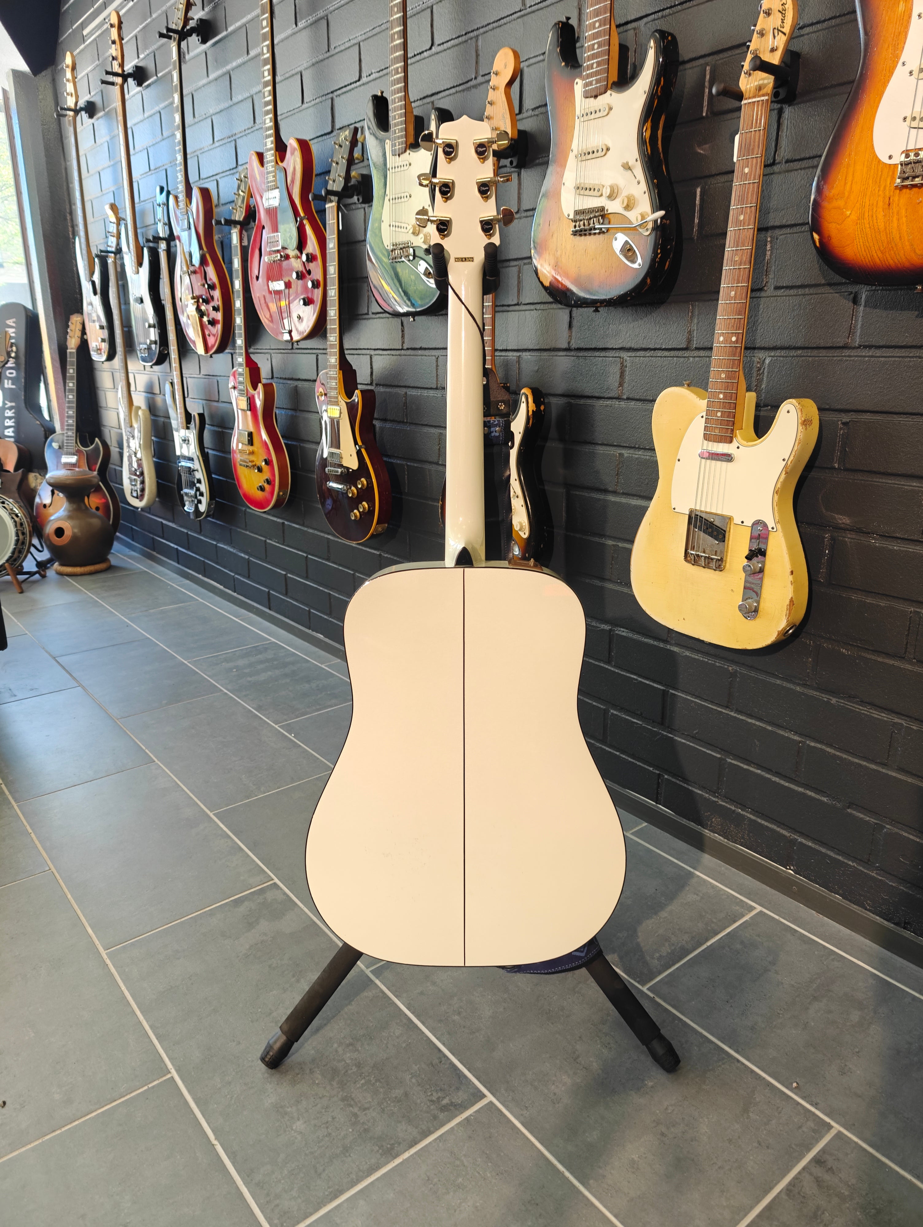 Takamine EF25S 1987 White 25th Anniversary Model