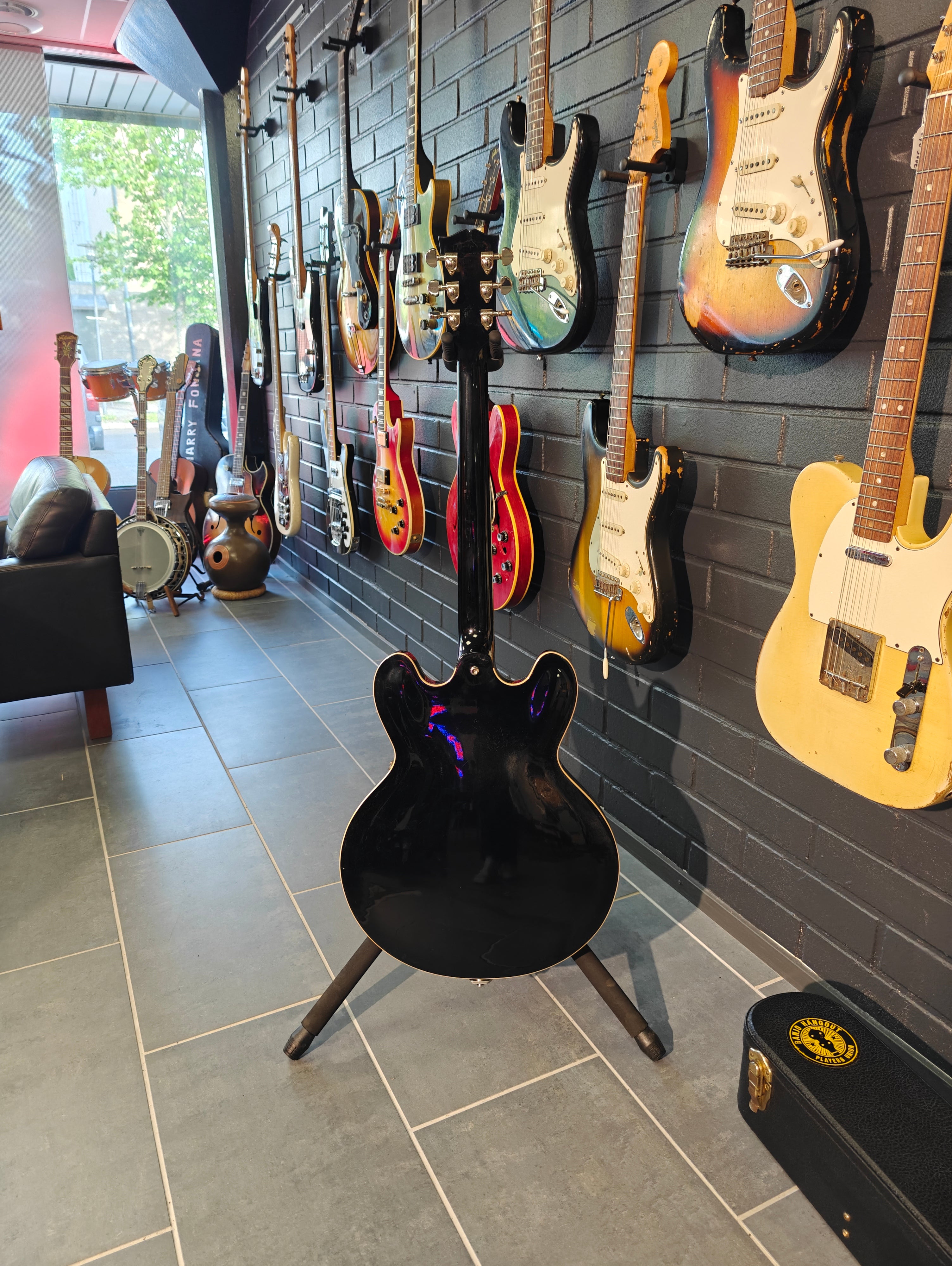 Gibson ES-335 Ebony 1989 w/ Bigsby