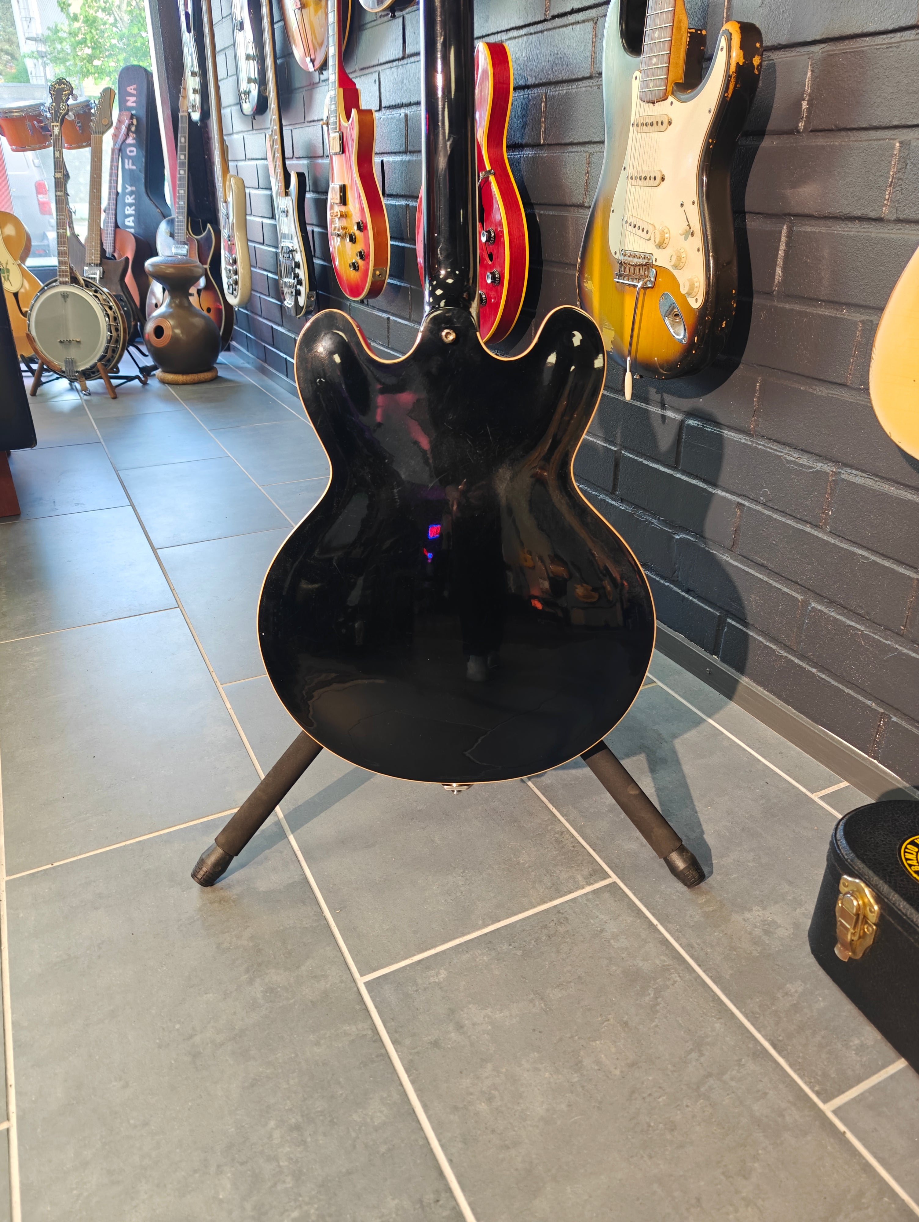 Gibson ES-335 Ebony 1989 w/ Bigsby