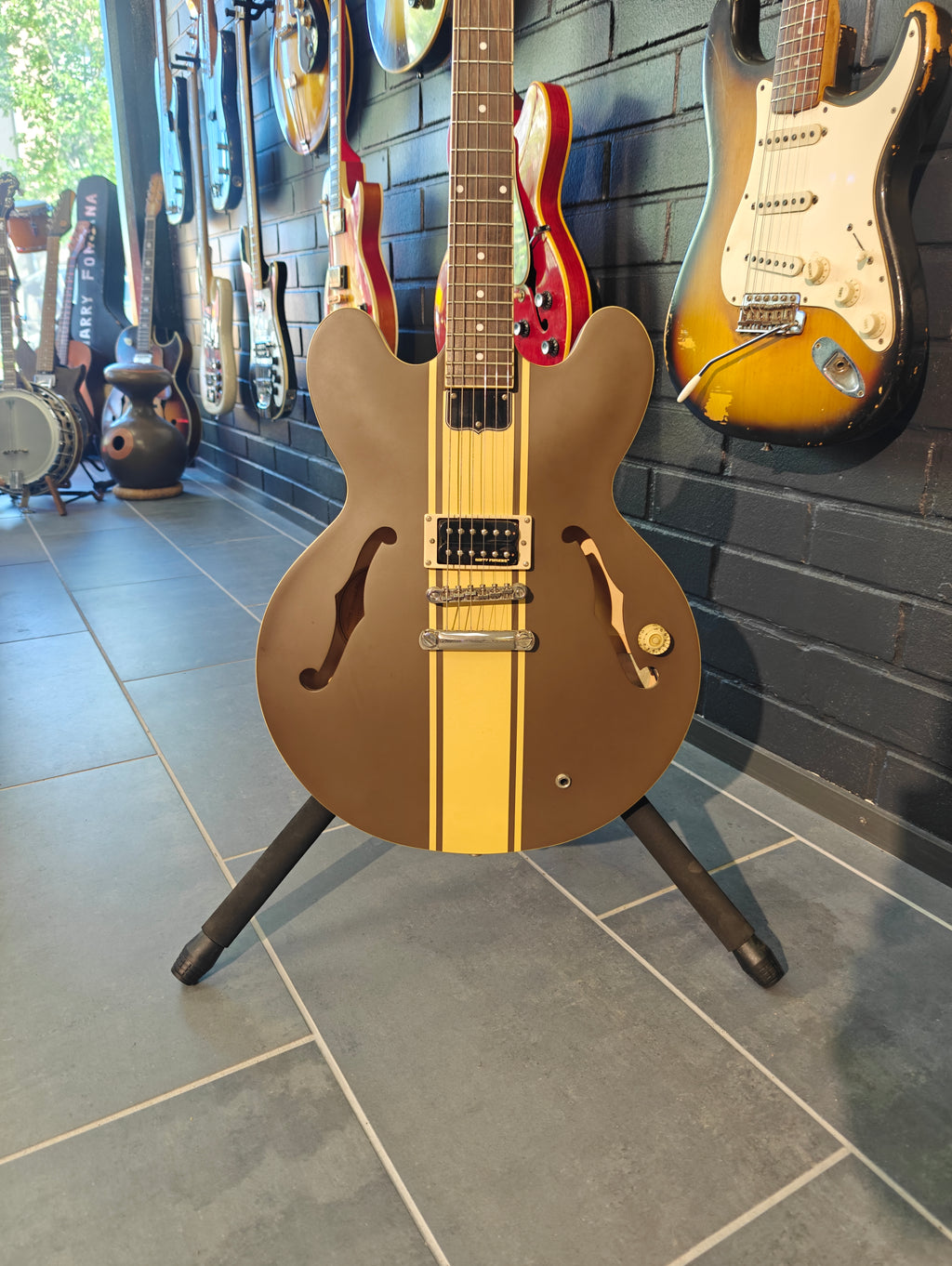 Epiphone Tom DeLonge Signature ES-333
