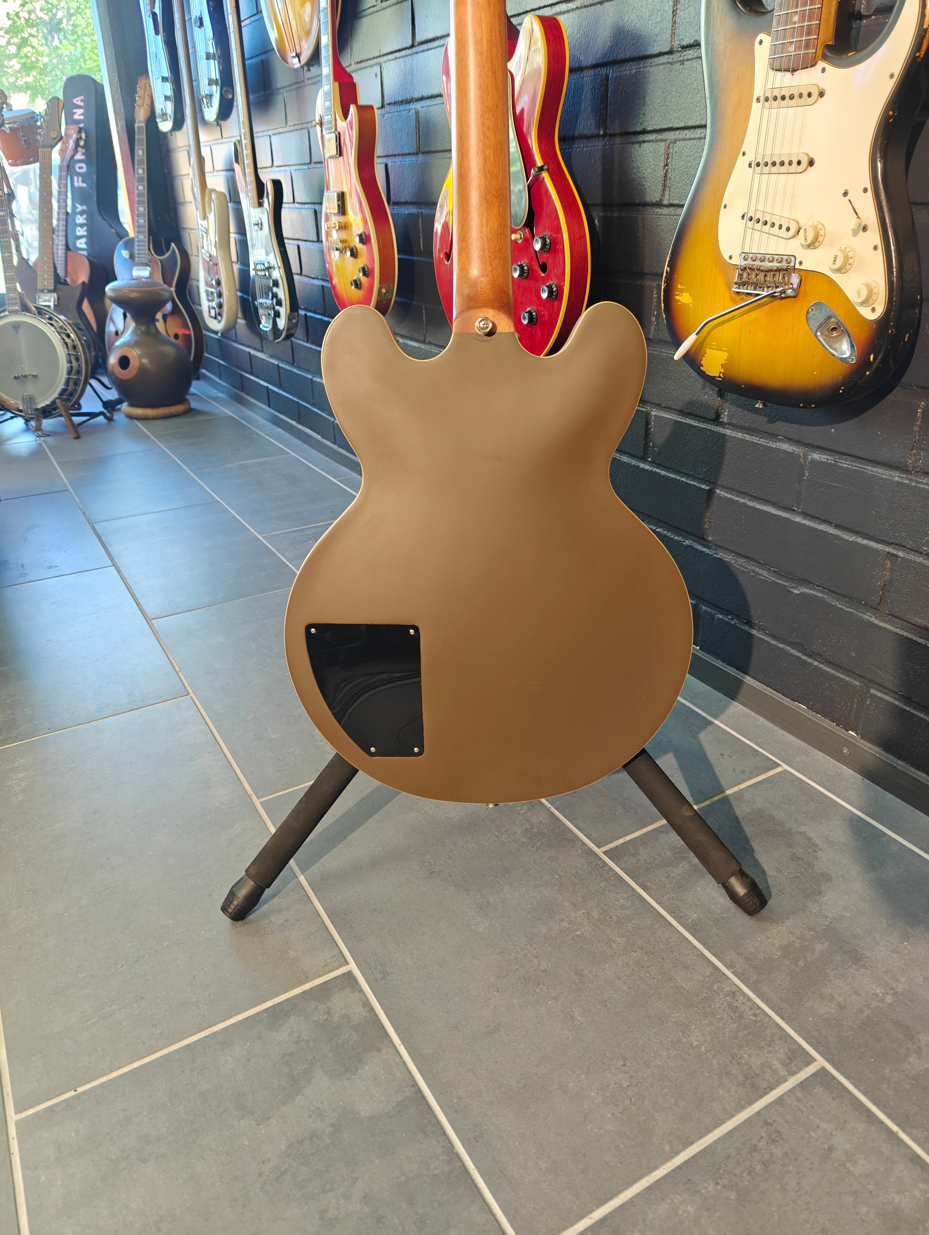 Epiphone Tom DeLonge Signature ES-333
