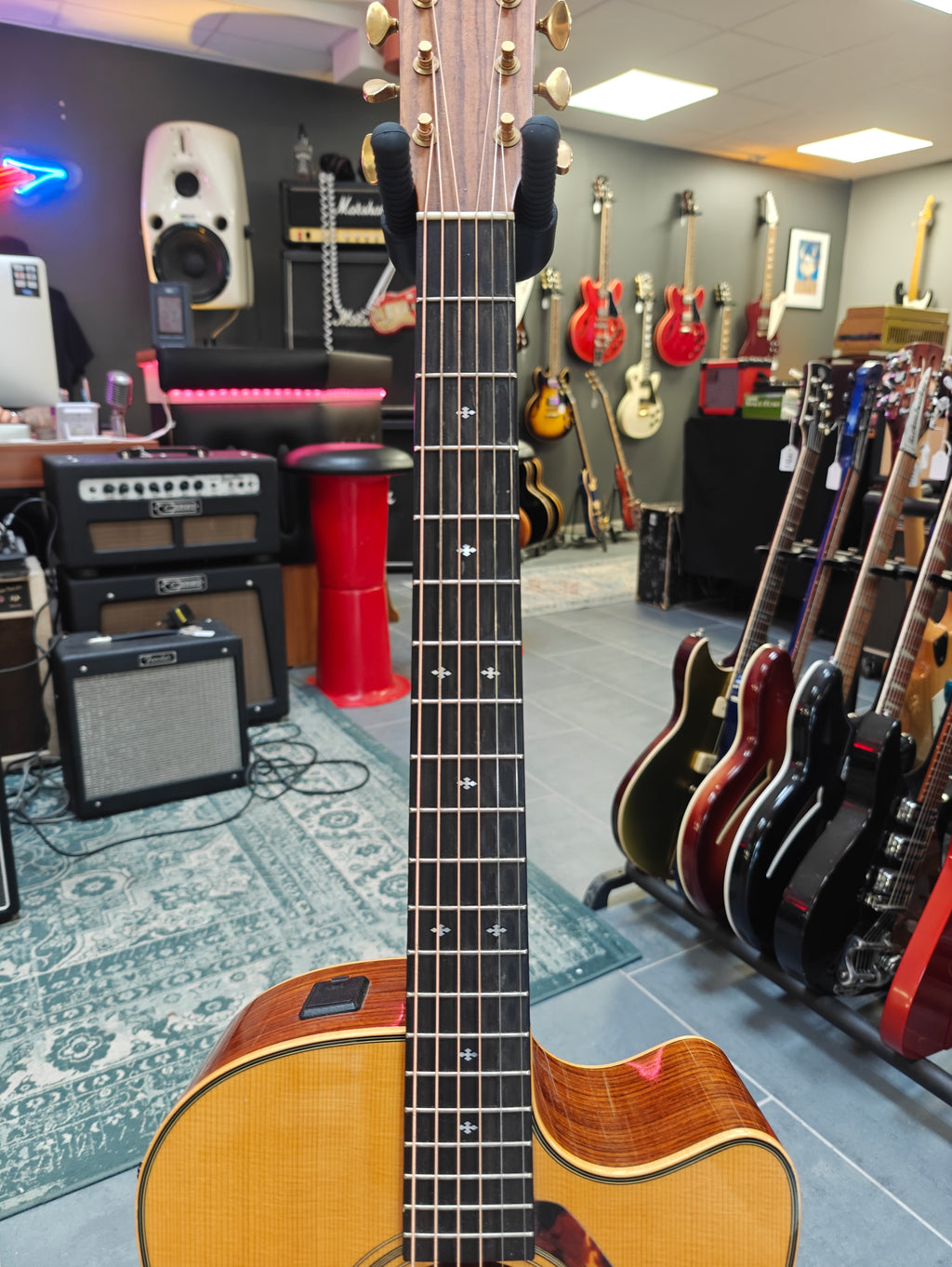 Yamaha LLX26C