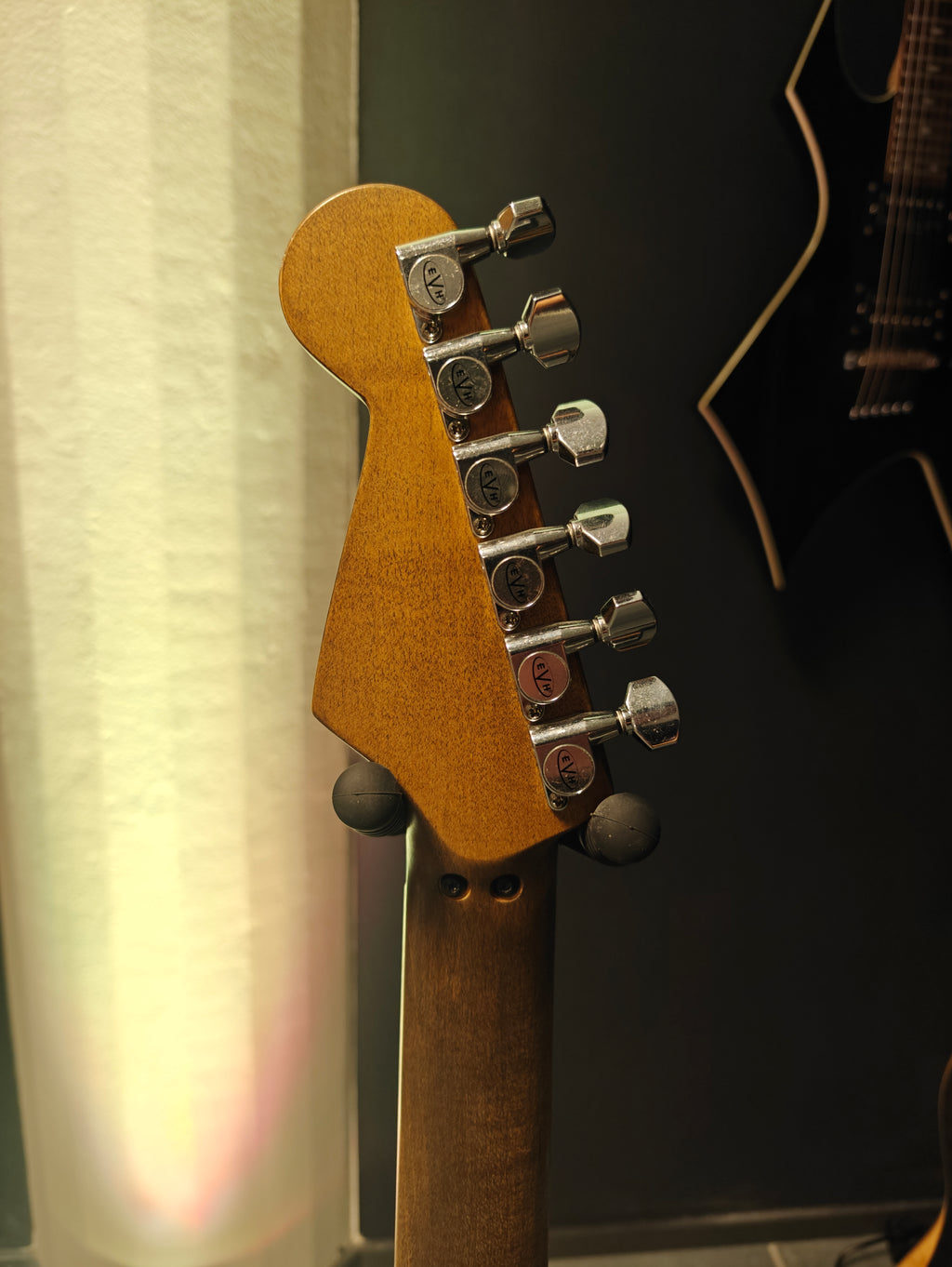 EVH Frankie Striped Relic Upgraded by Euge Valovirta