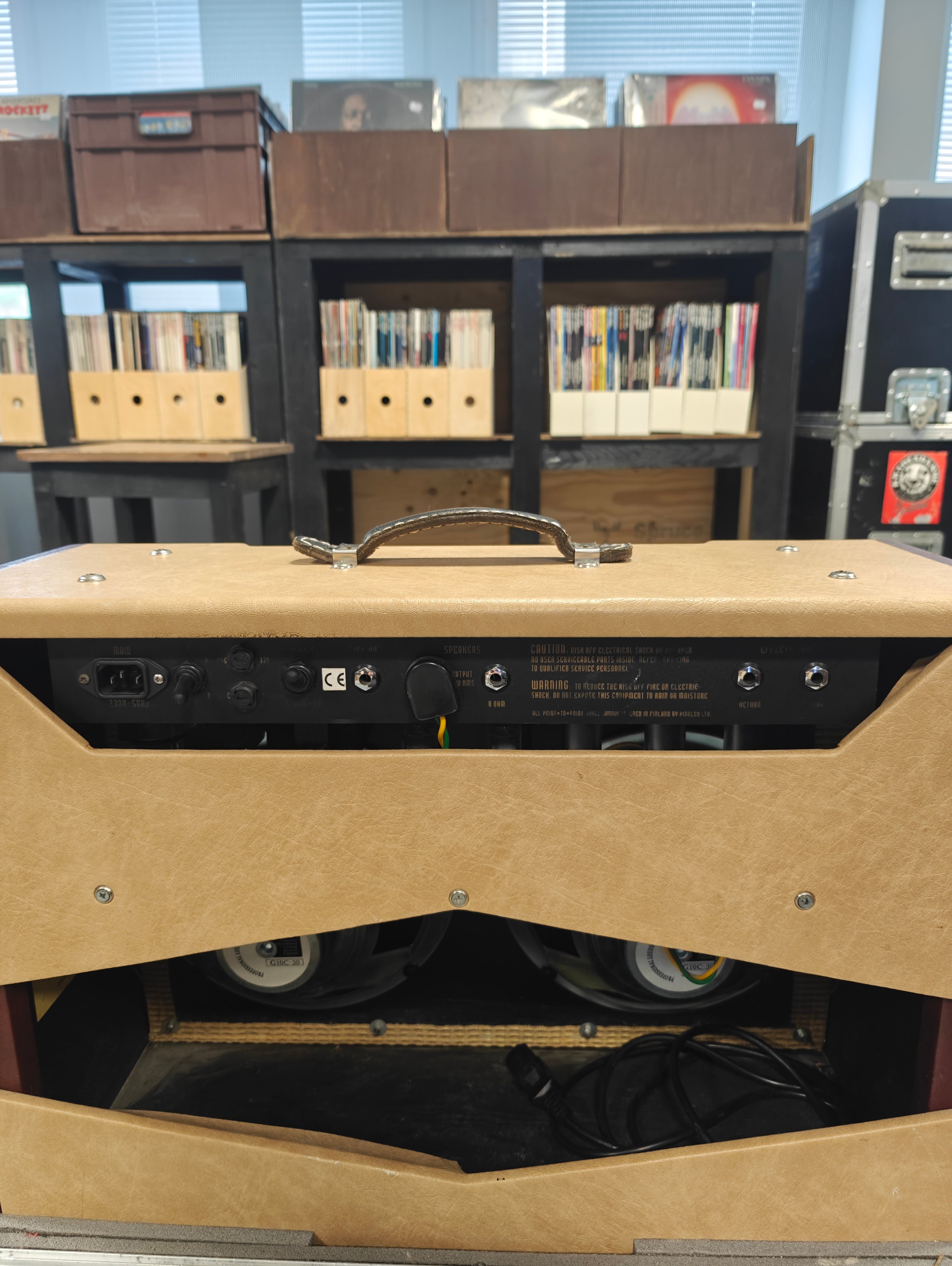 Monster El Mariachi 15W w/ Flight Case