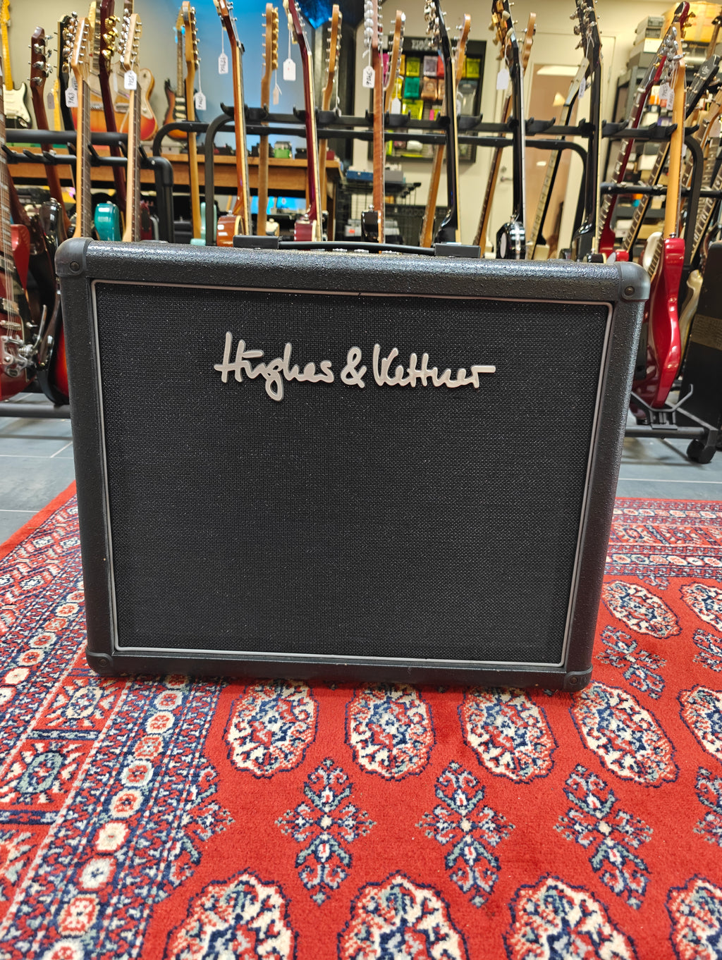Hughes & Kettner Edition Tube 25th Anniversary 2-Channel 20-Watt 1x12" Guitar Combo