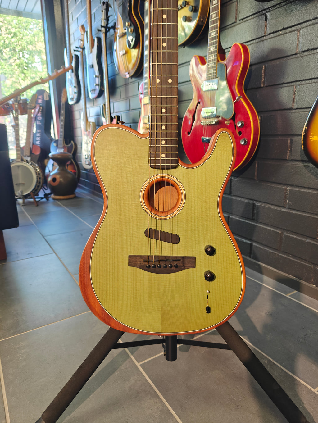Fender American Acoustasonic Telecaster Translucent Surf Green