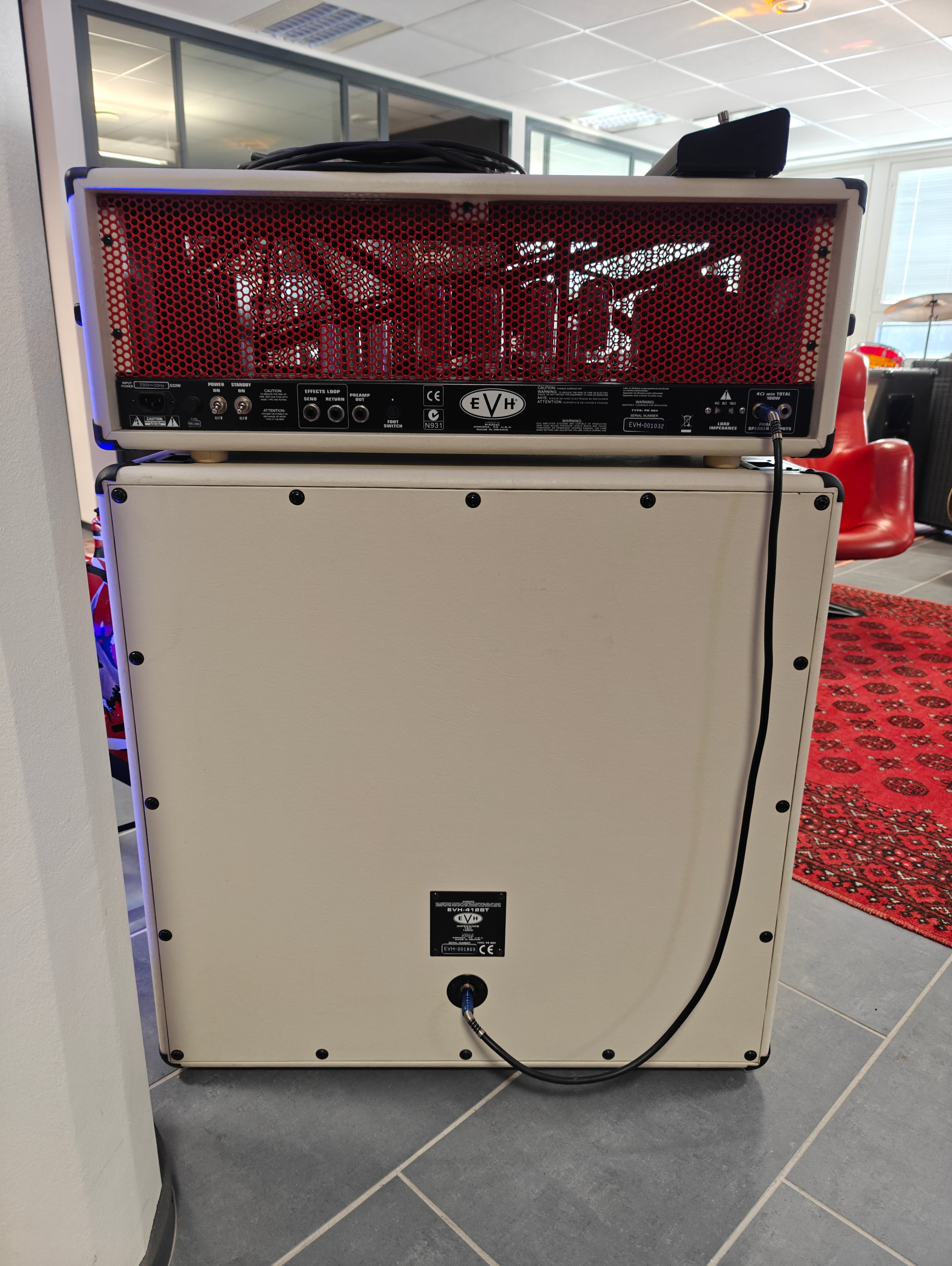 EVH 5150 III 100W w/ EVH 5150 III 412ST