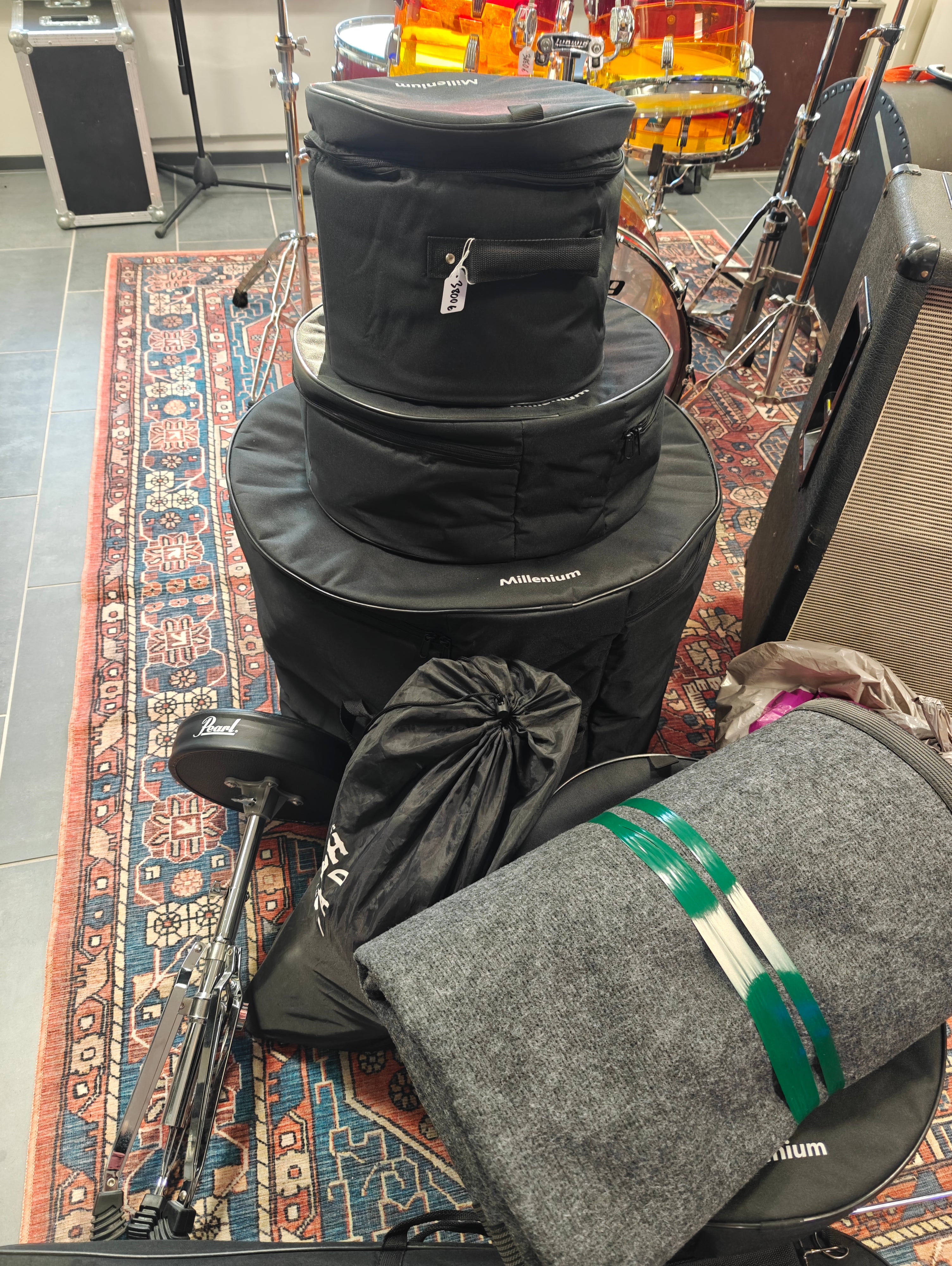 Roland VAD504 Electric Drum Set