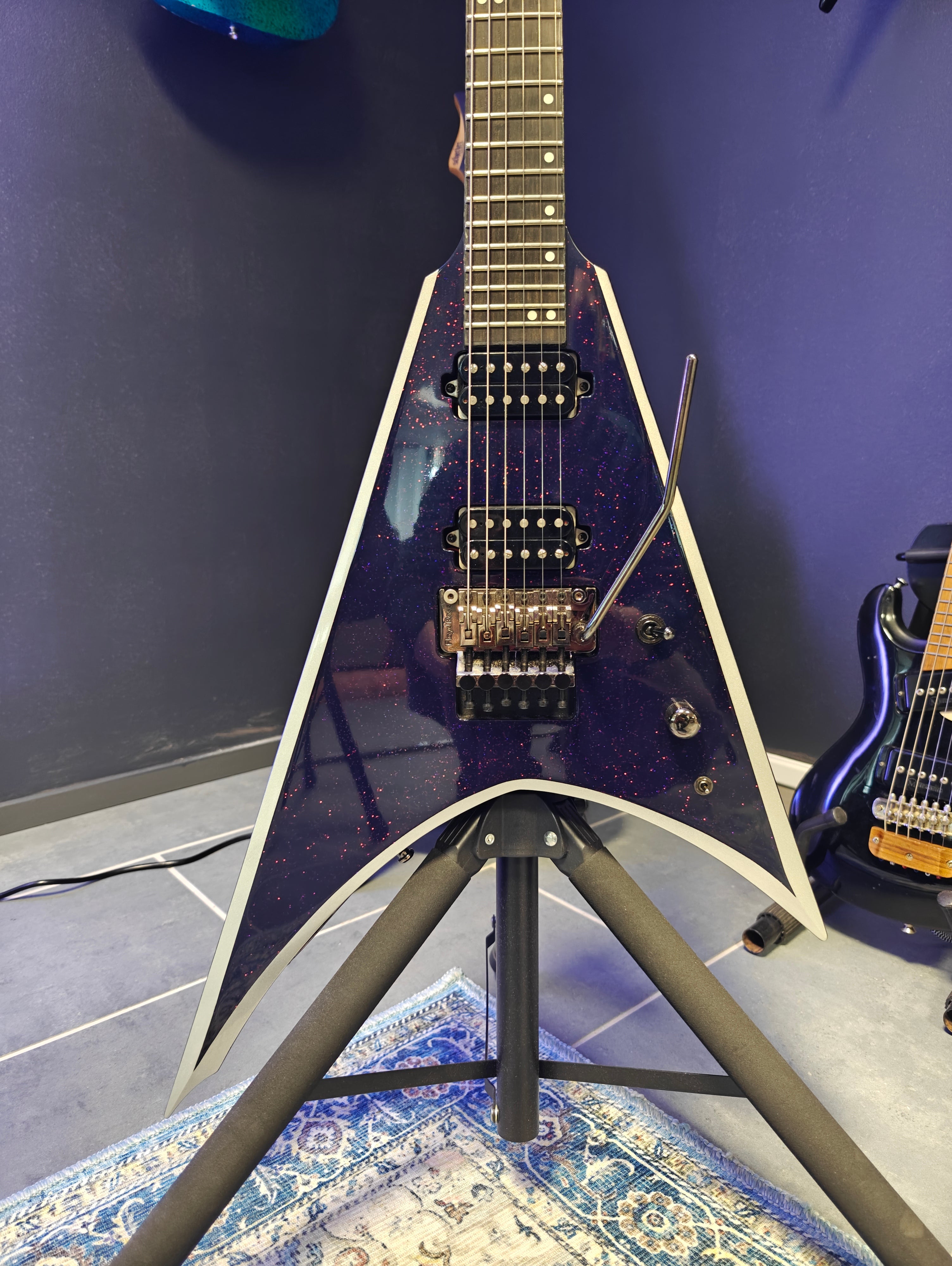 Mantra Nocturnal Custom w/ Bare Knuckle Pickups