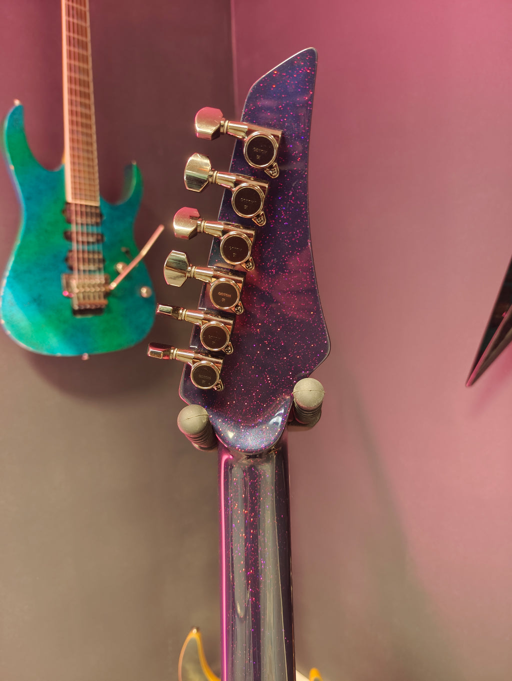 Mantra Nocturnal Custom w/ Bare Knuckle Pickups