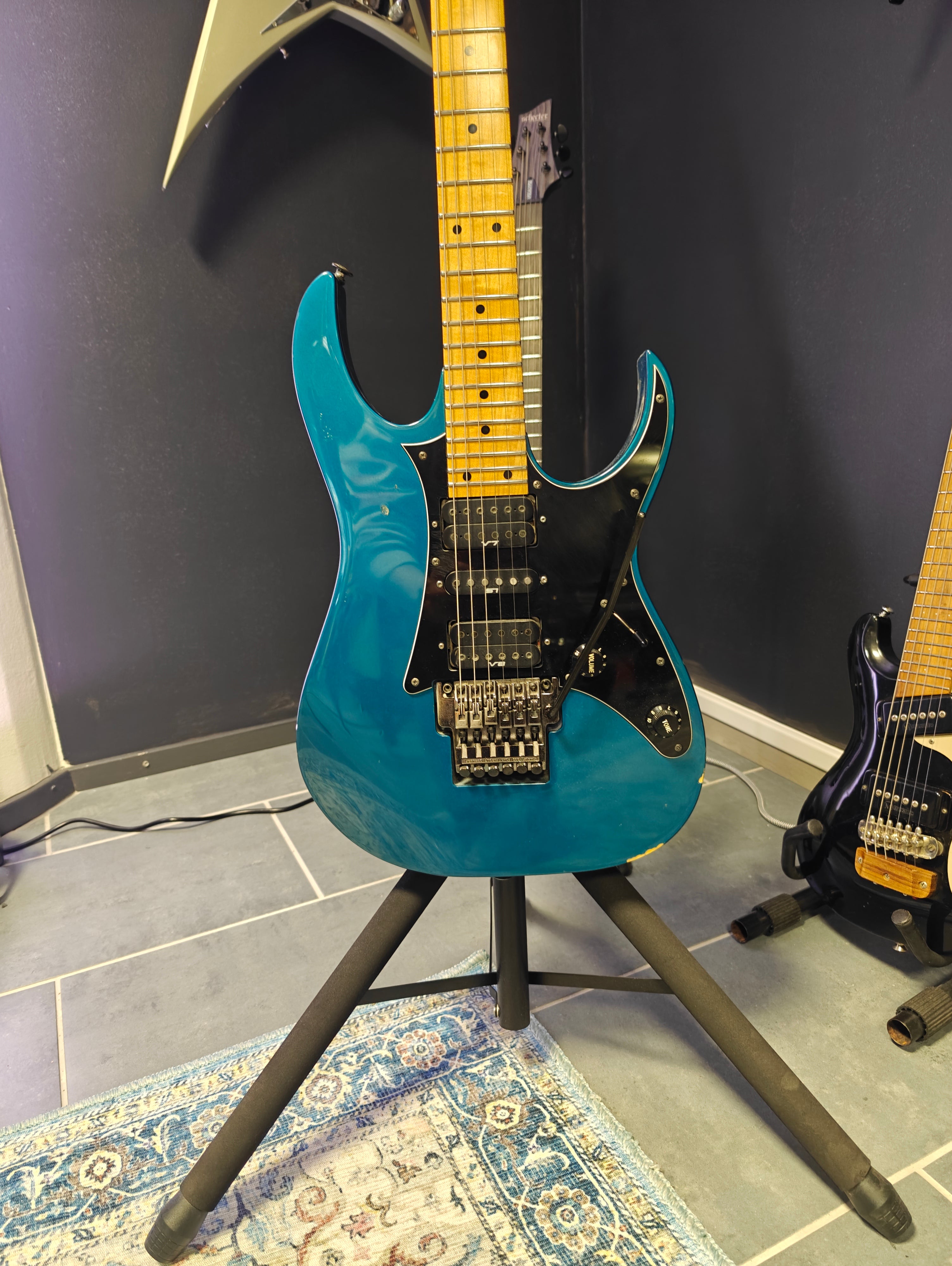 Ibanez RG550 DX LB Laser Blue 1992