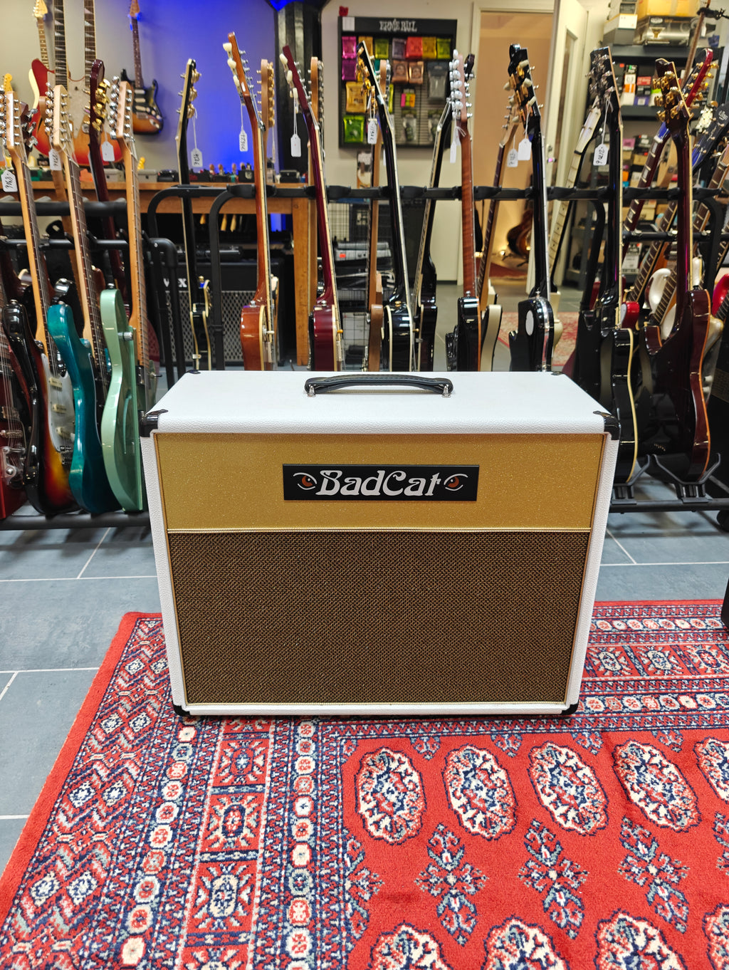 Bad Cat 1x12 Cabinet w/ Celestion Creamback G12M 8 Ohm
