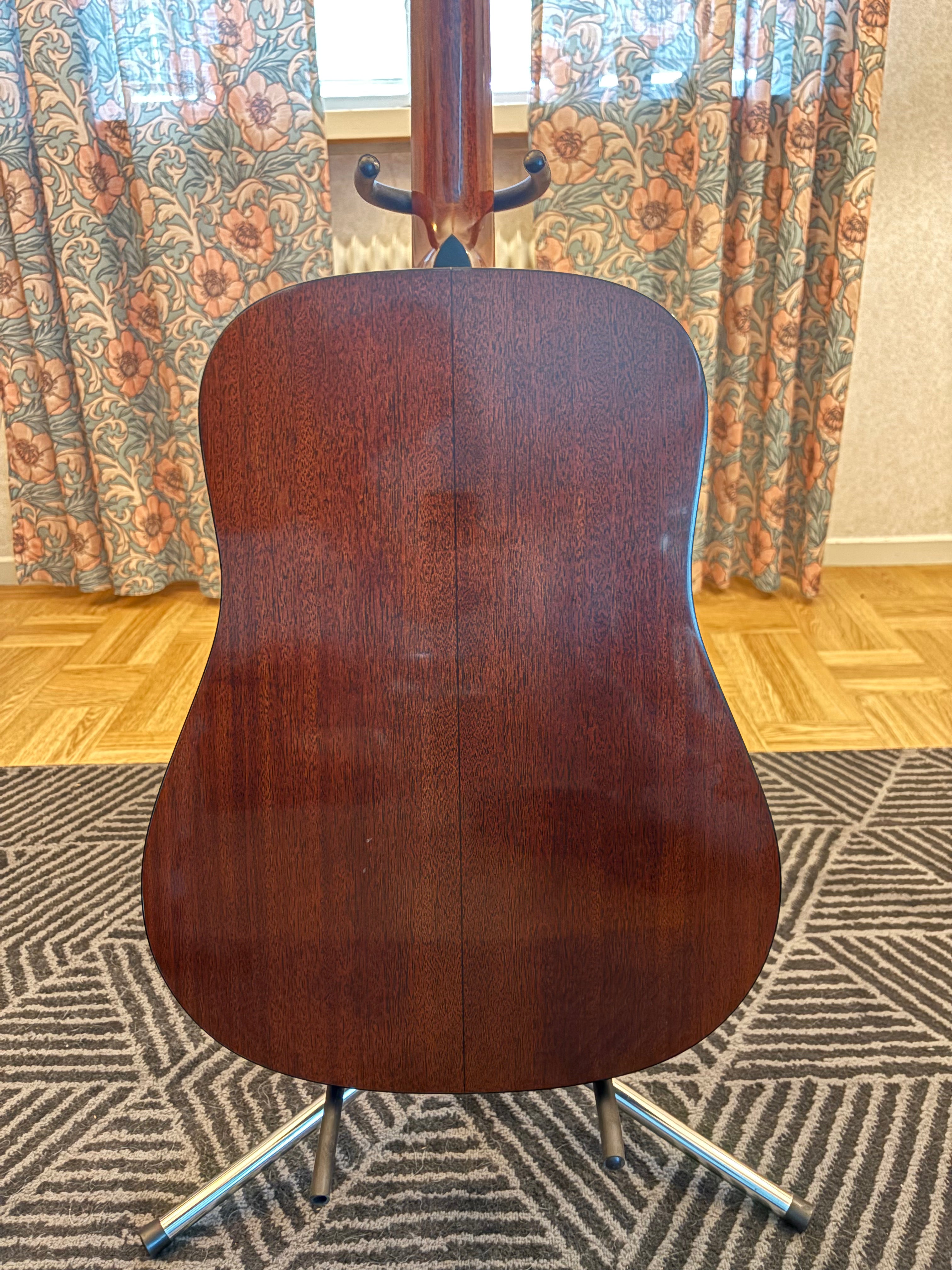 Martin D18 Authentic 1939 VTS 2015