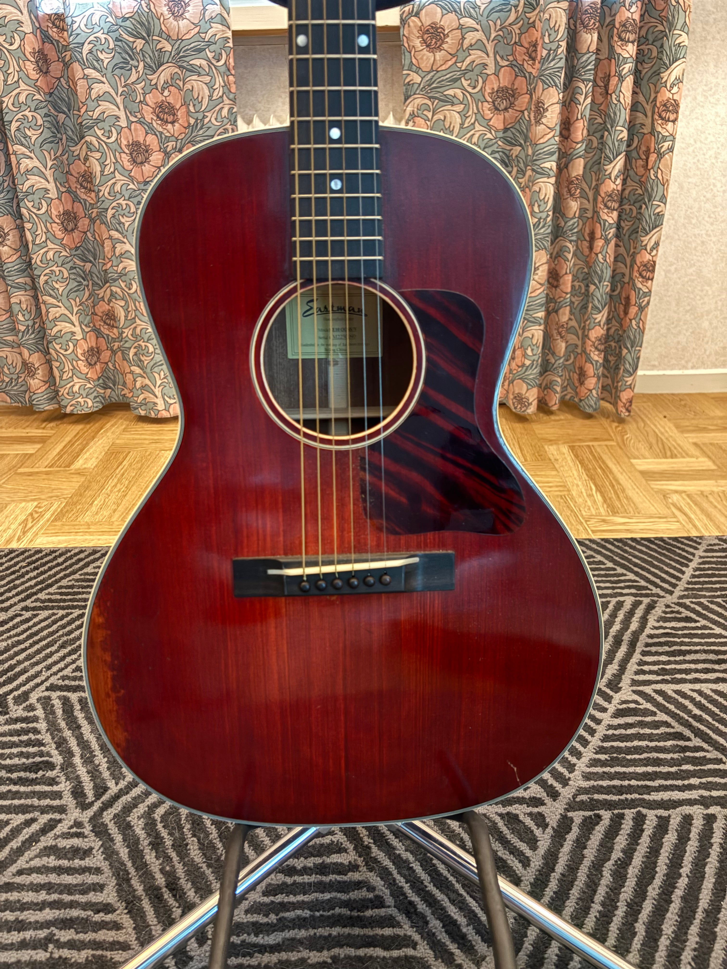 Eastman E10 00 SS/v Antique Varnish “Aged” 2022