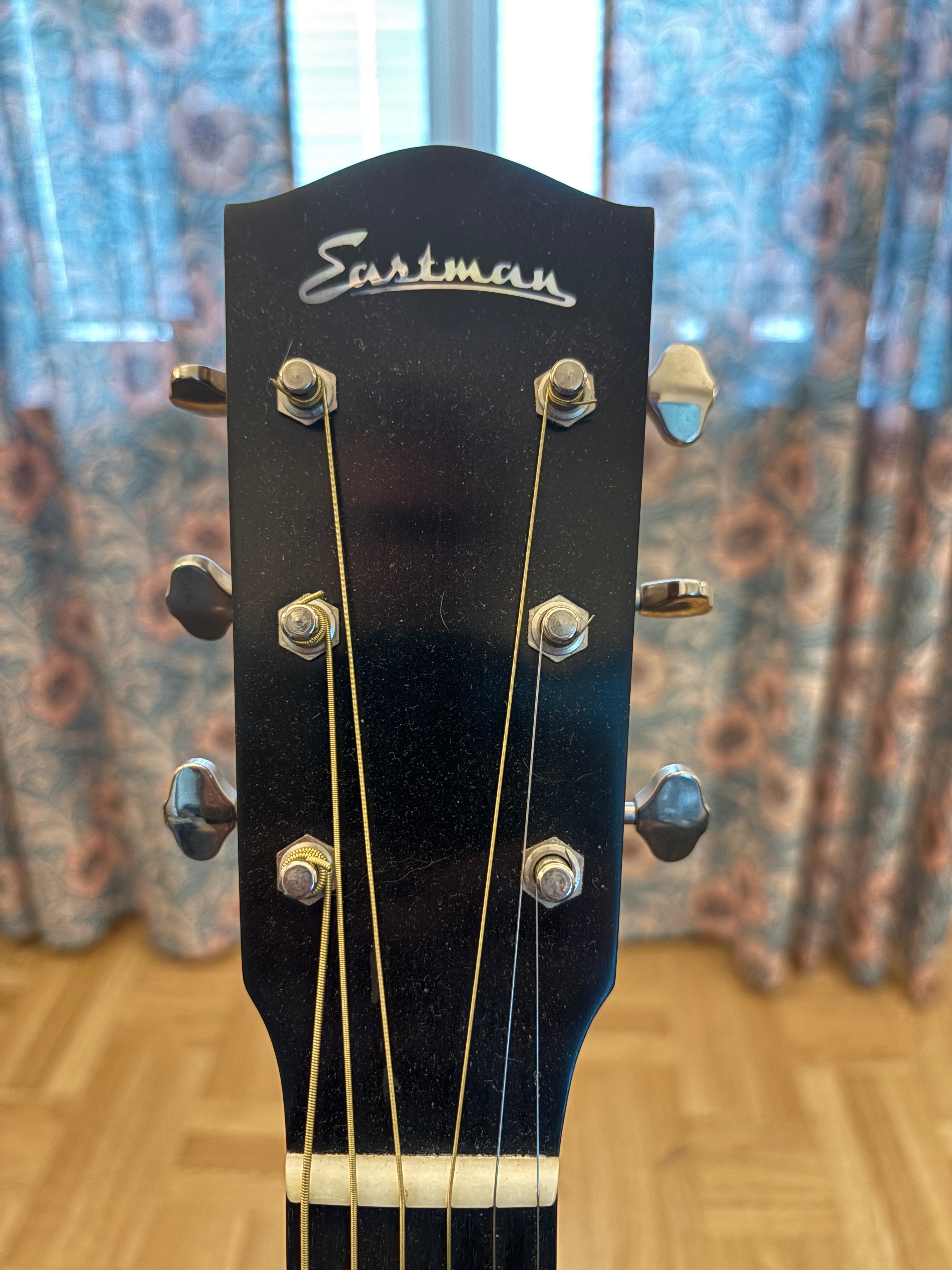 Eastman E10 00 SS/v Antique Varnish “Aged” 2022