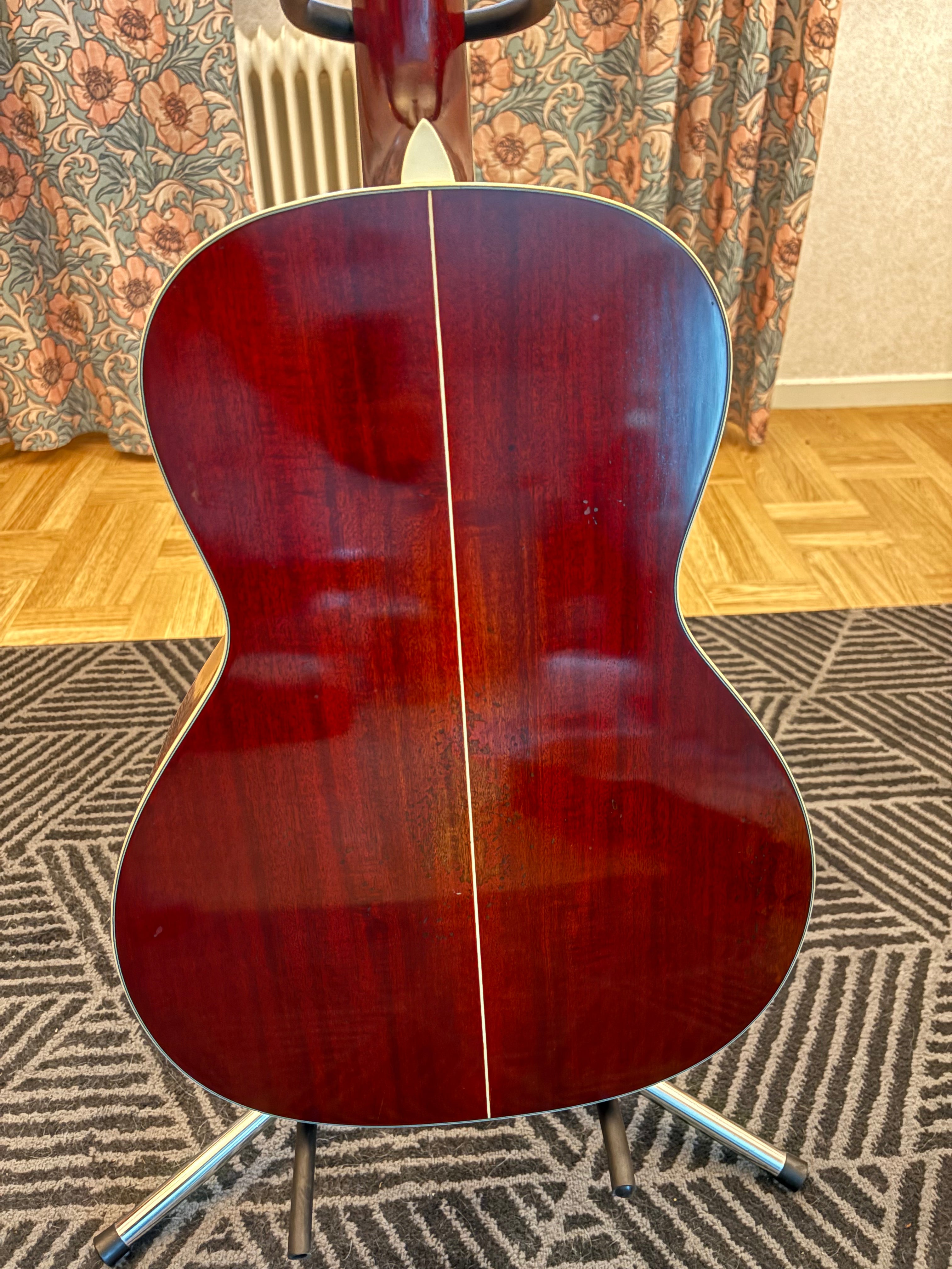 Eastman E10 00 SS/v Antique Varnish “Aged” 2022