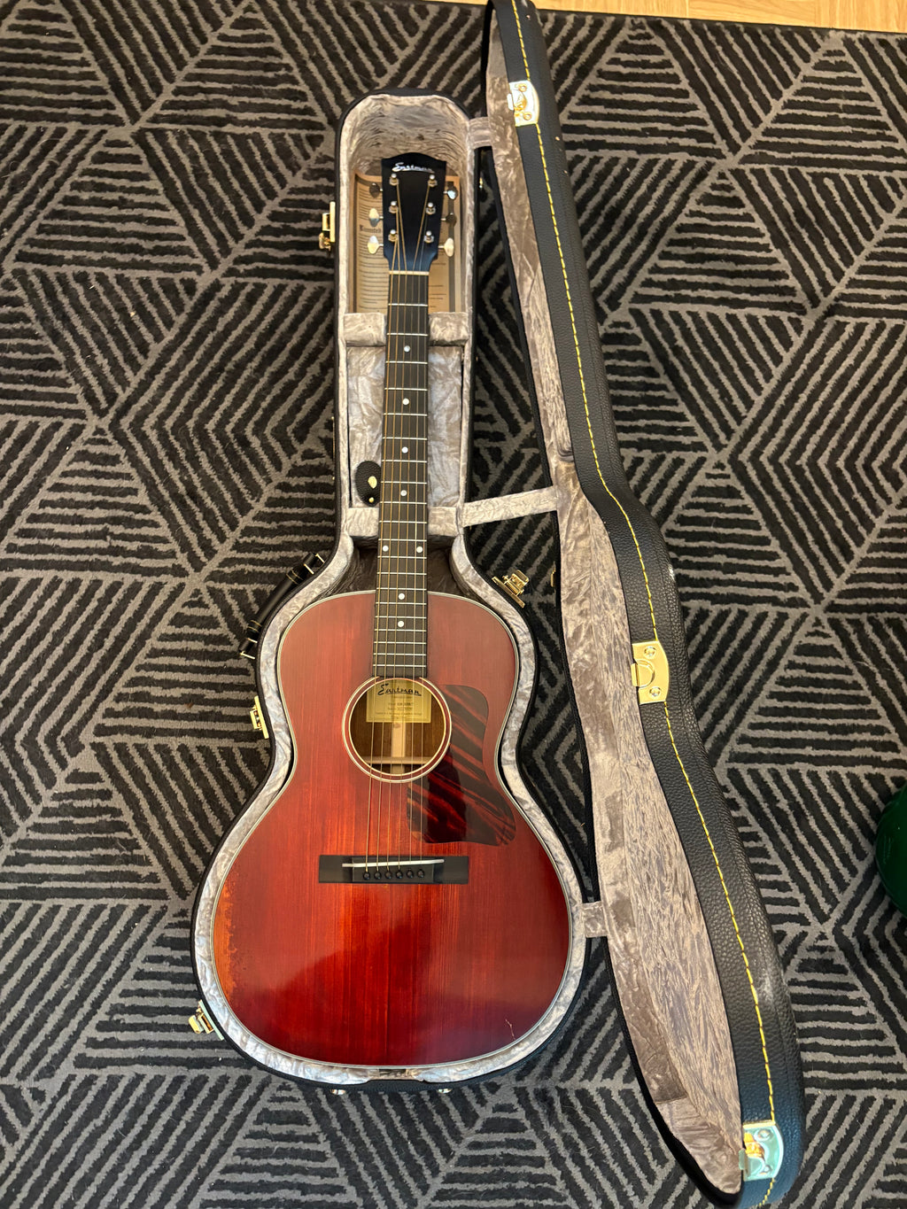 Eastman E10 00 SS/v Antique Varnish “Aged” 2022