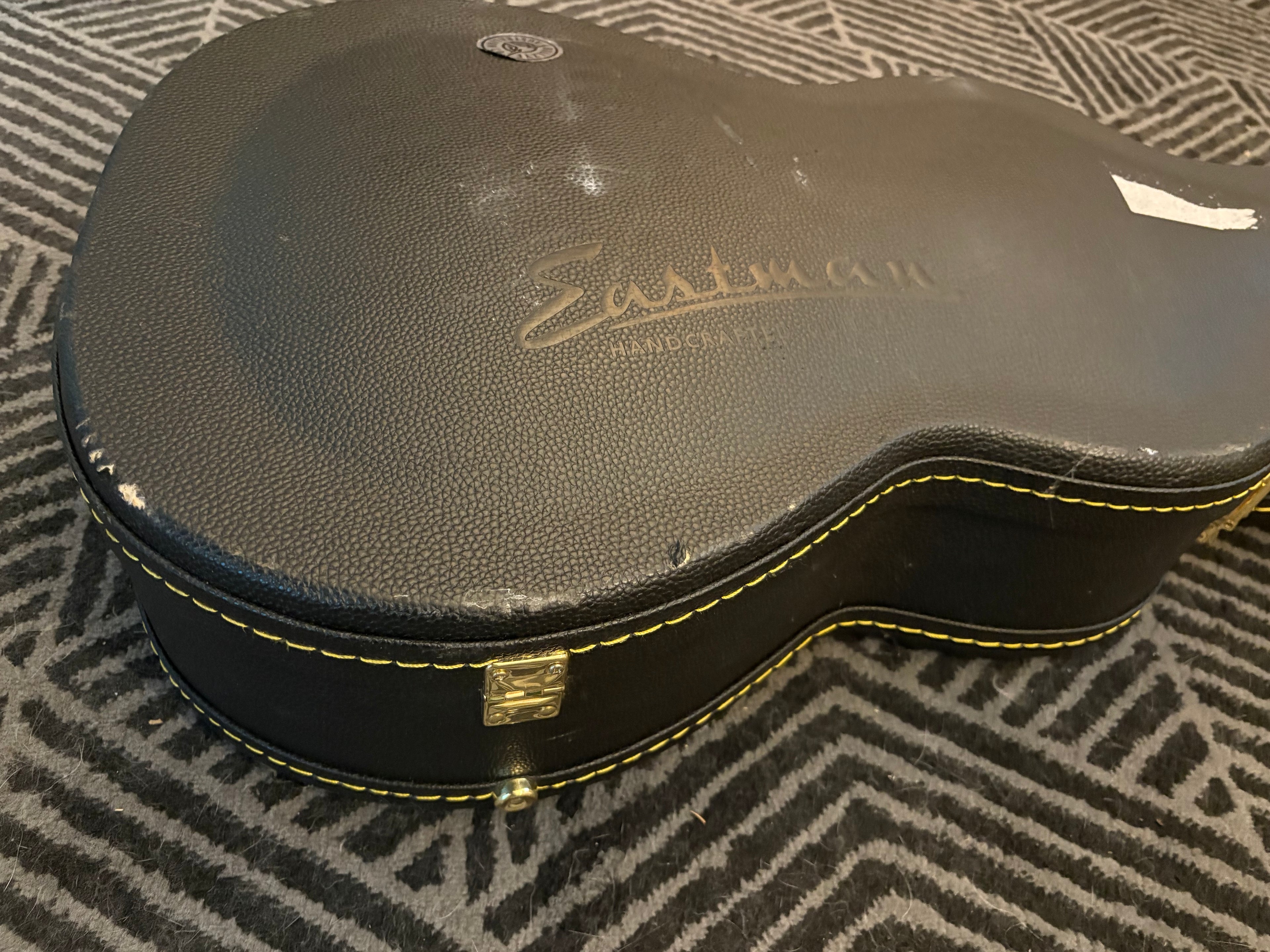 Eastman E10 00 SS/v Antique Varnish “Aged” 2022