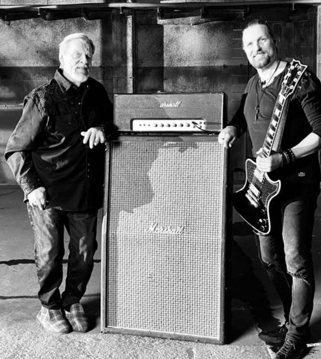 Marshall JMP "Plexi" 50W 1968 con gabinete Marshall Modelo 2034 de 120 vatios 8x10" Ex-Petri Walli de Kingston Wall