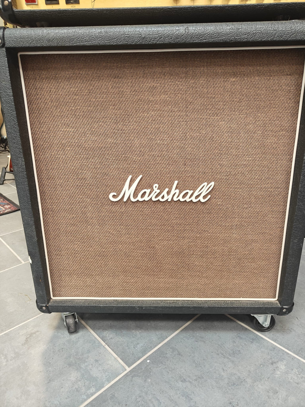 Marshall 1965B Lead 4x10”