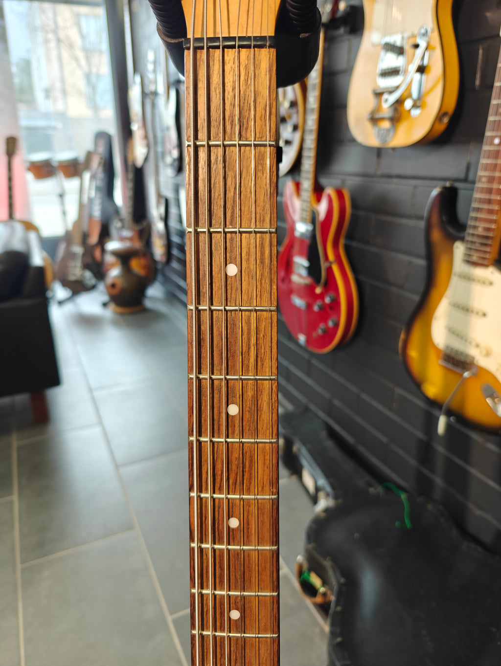 Danelectro Hodad Baritone Champagne Sparkle