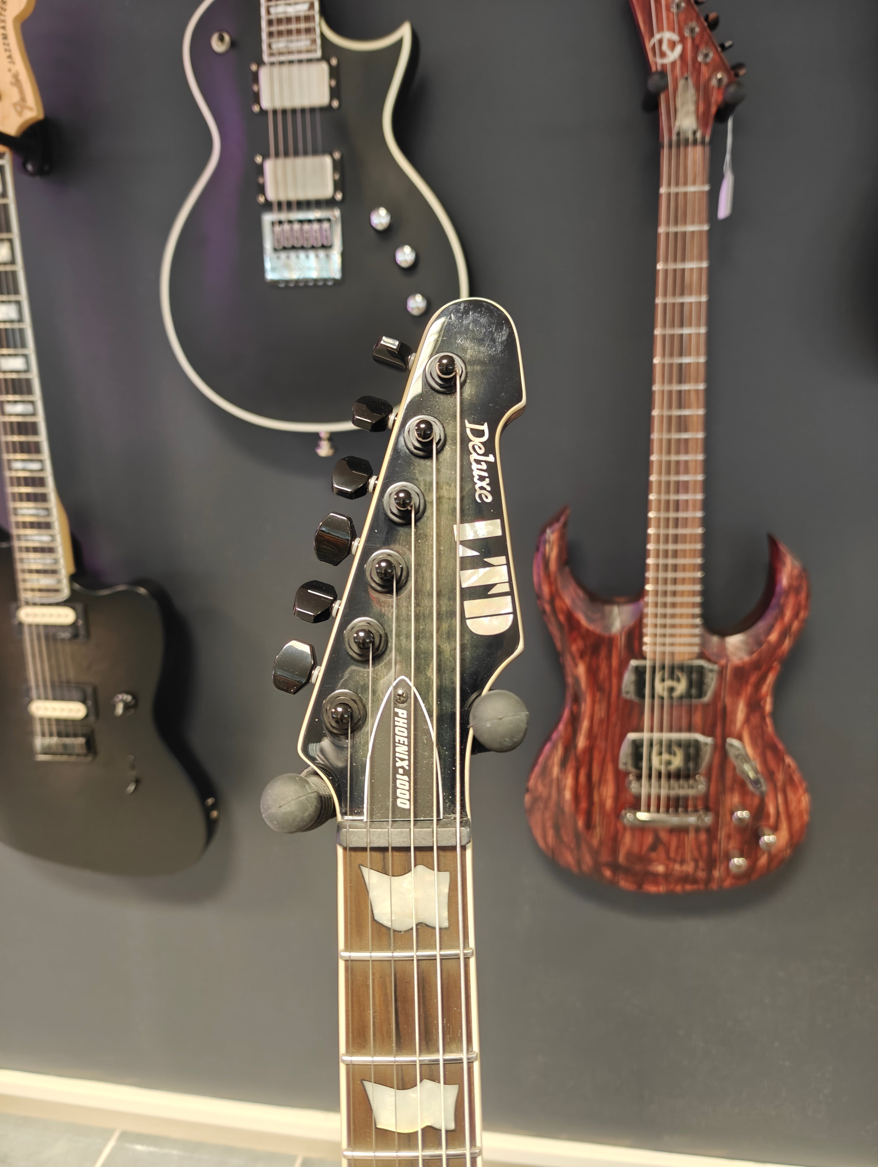 ESP LTD Phoenix-1000QM See Thru Black Sunburst Lefty
