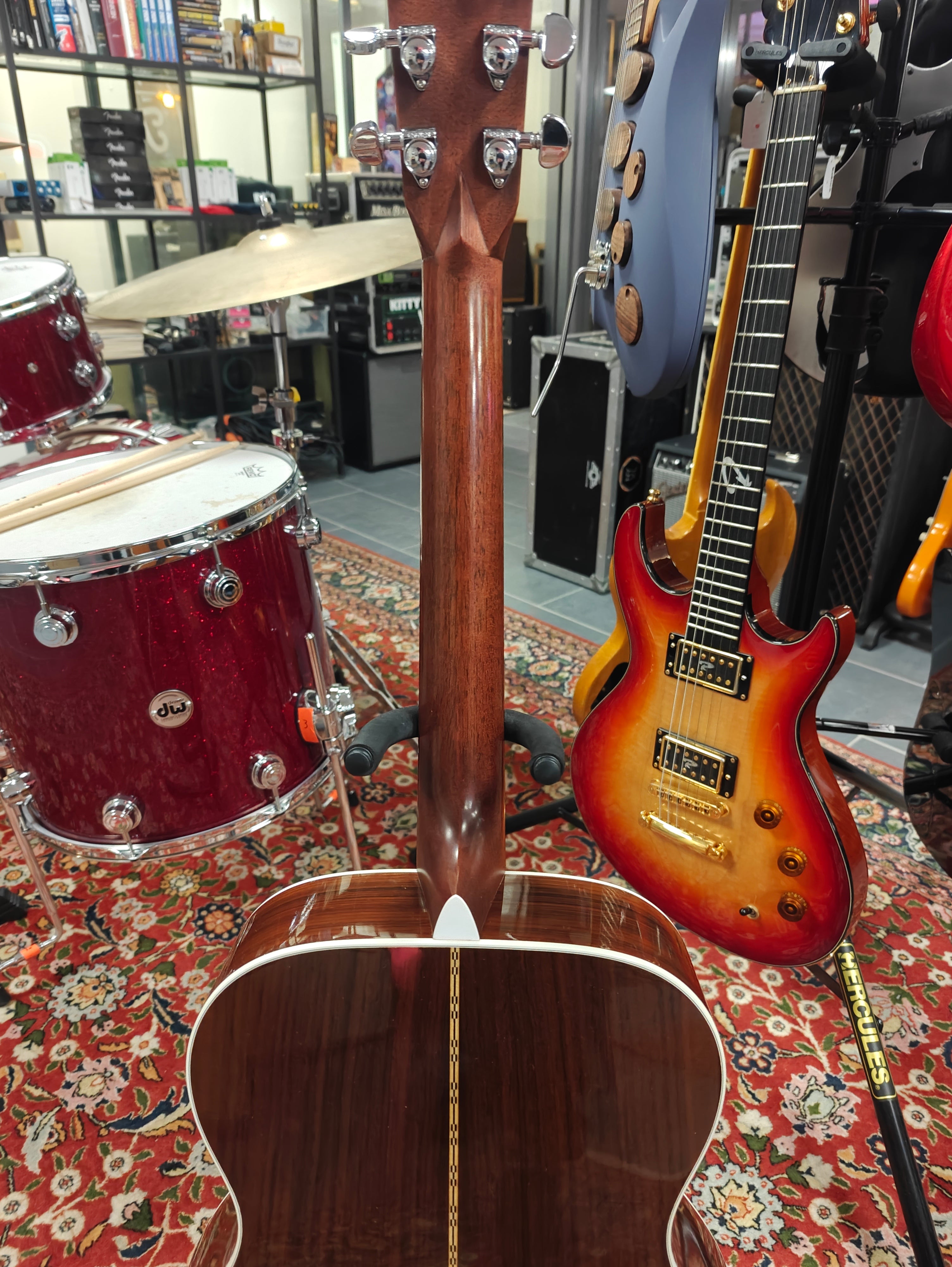 Martin 000-28 2013 w/ K&K Pure Mini