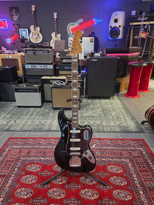 Squier Classic Vibe Bass VI Black