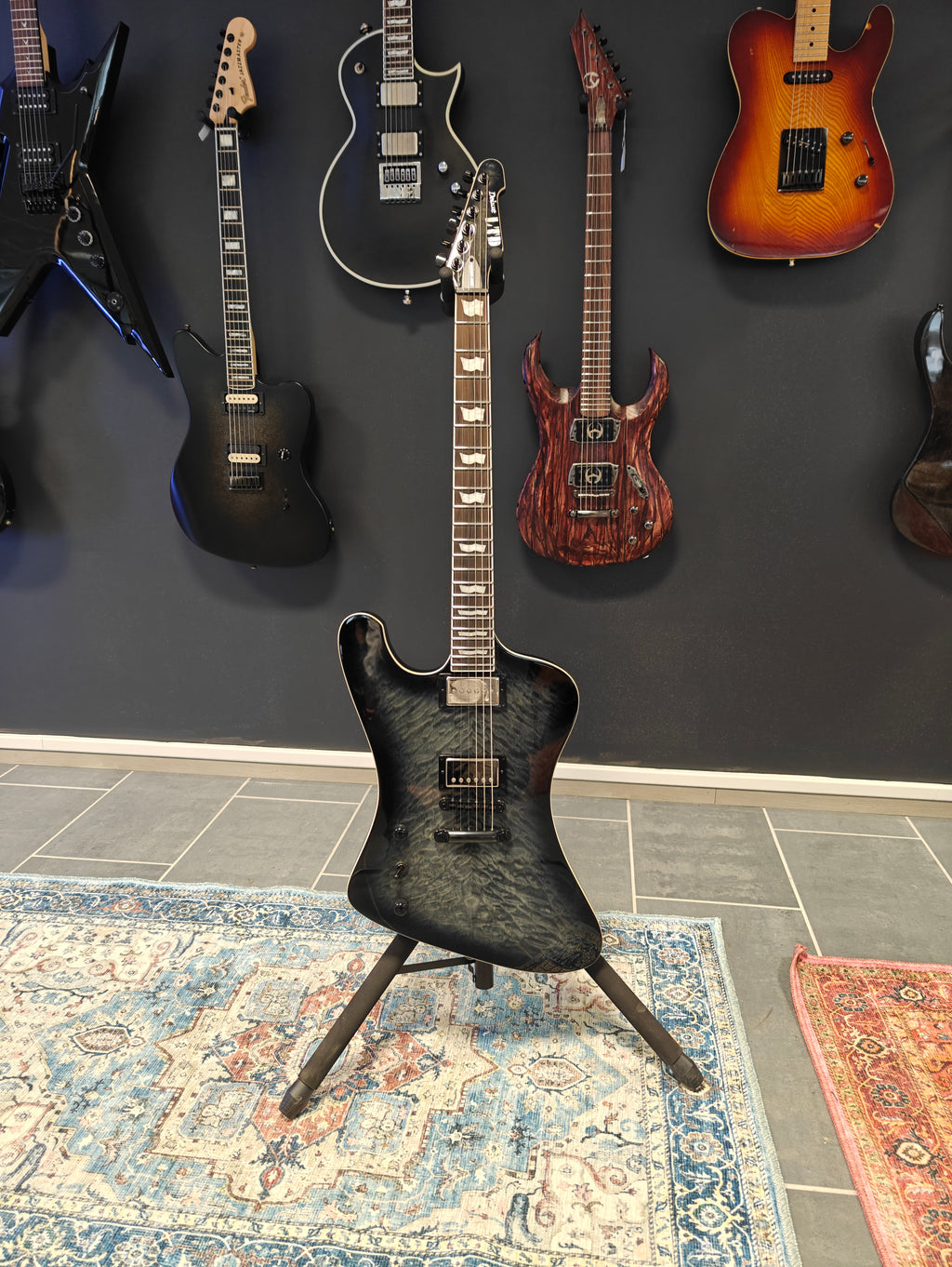 ESP LTD Phoenix-1000QM See Thru Black Sunburst Lefty