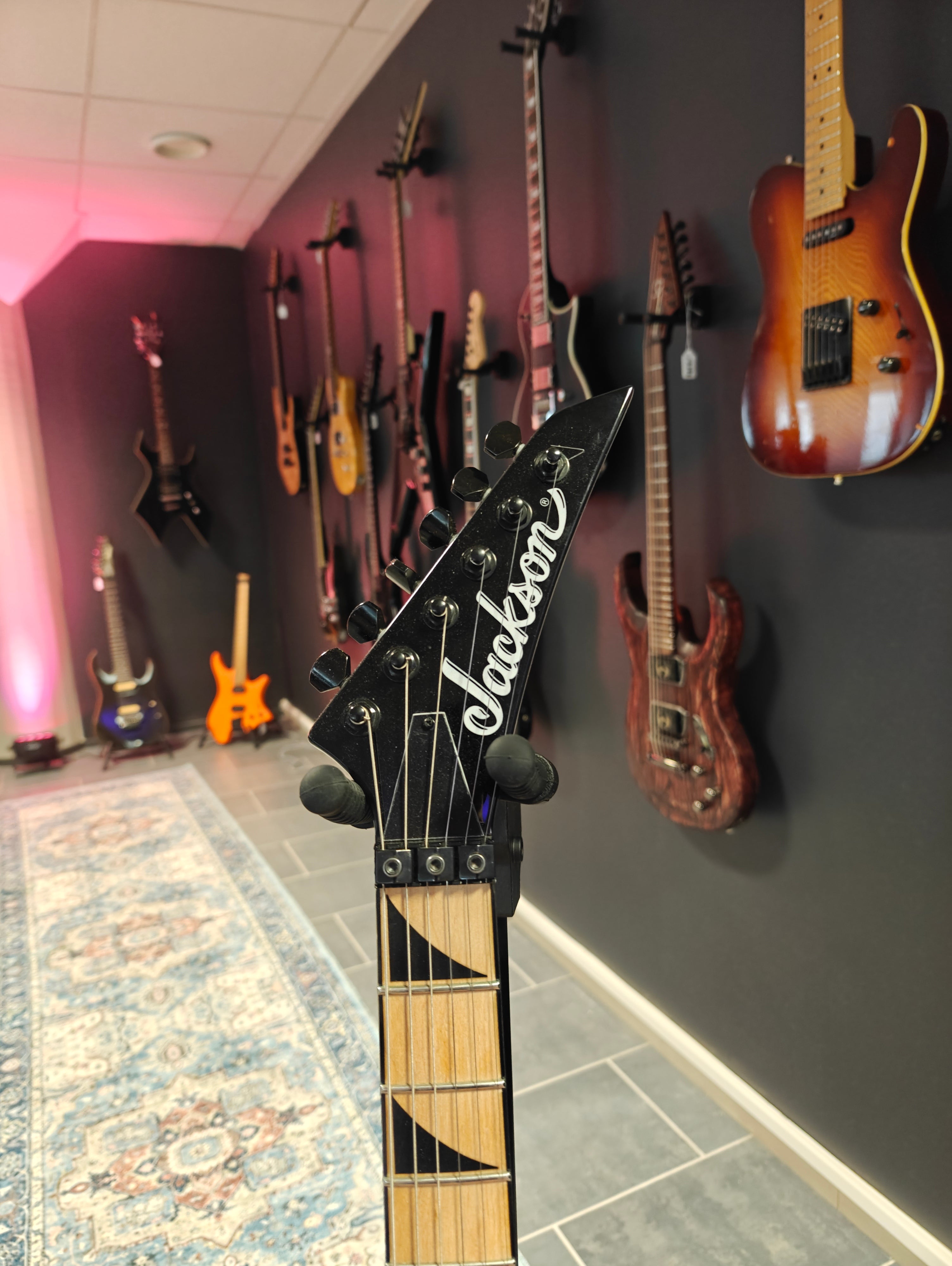 Jackson X Series Kelly KEXM Snow White