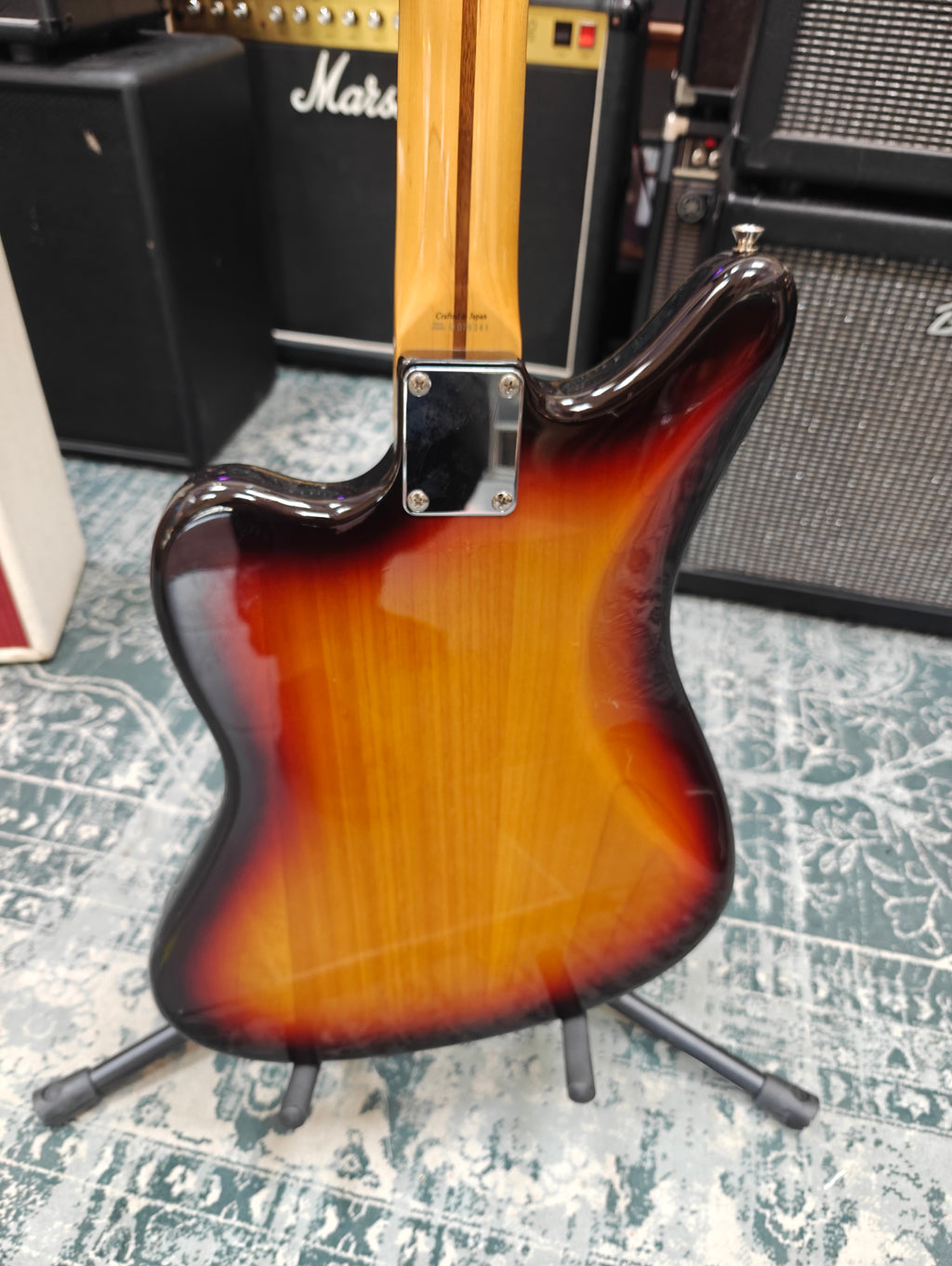 Fender Jaguar Baritone Custom Crafted in Japan